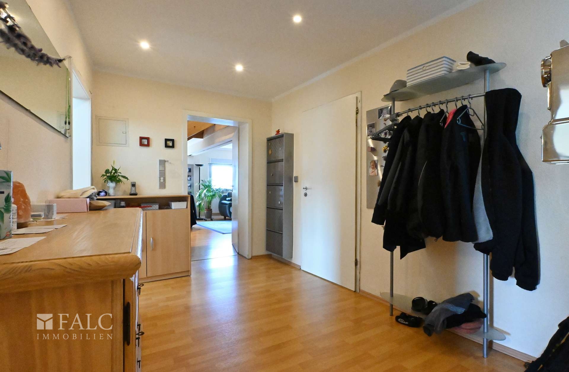 3. OG Penthouse Diele