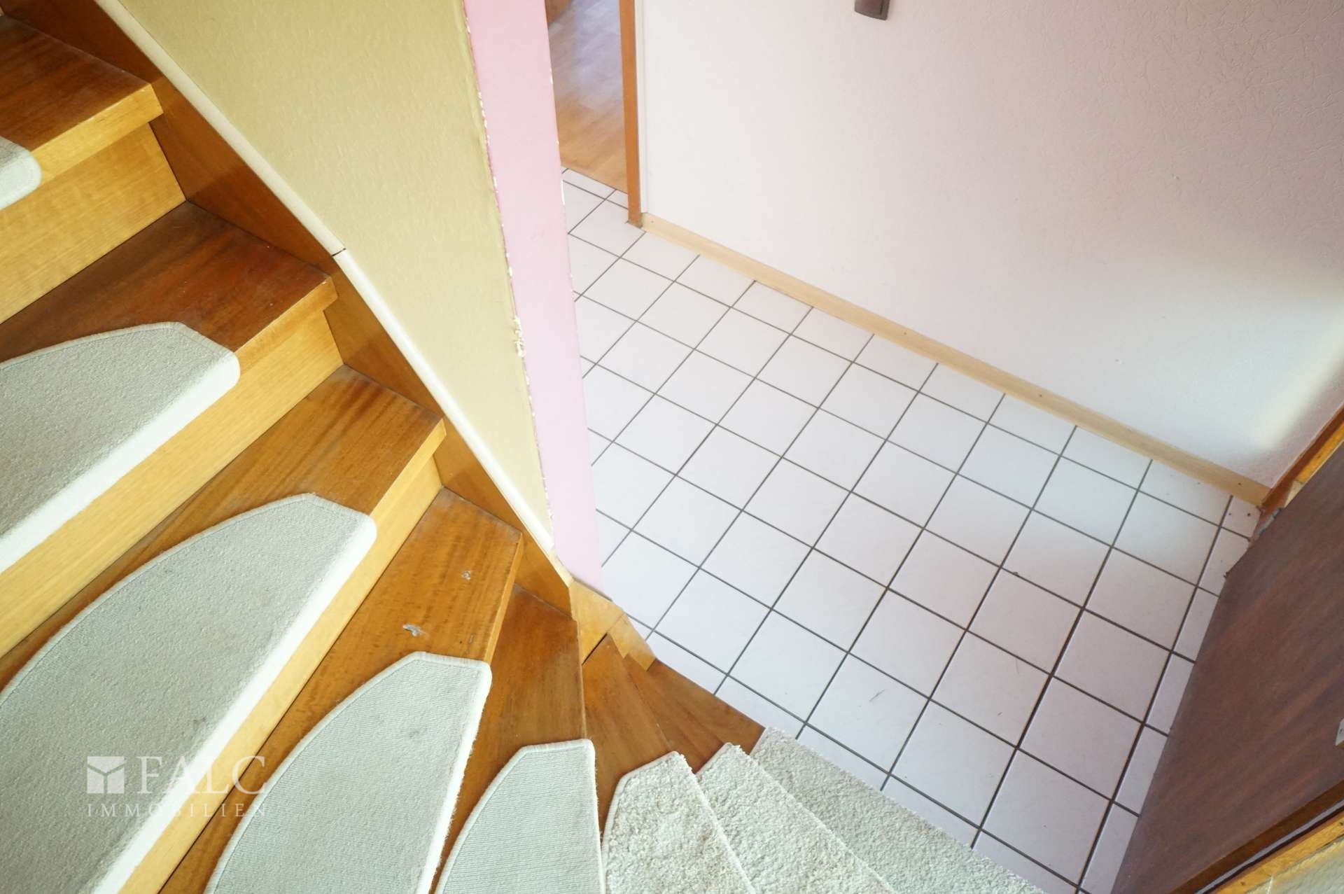 Treppenaufgang DG