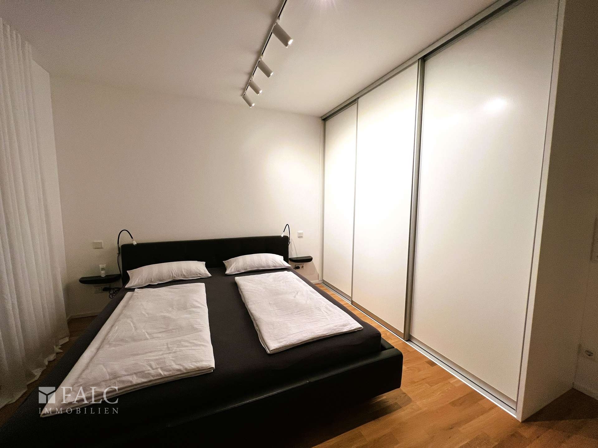 Einbauschrank