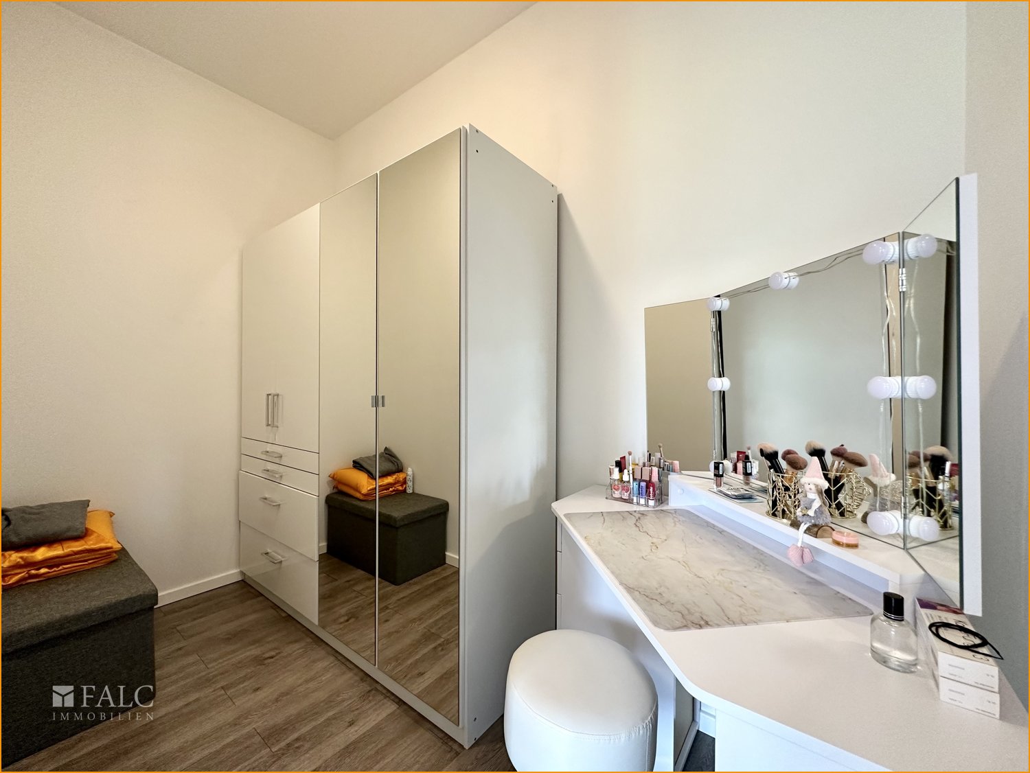 Ankleidezimmer 1