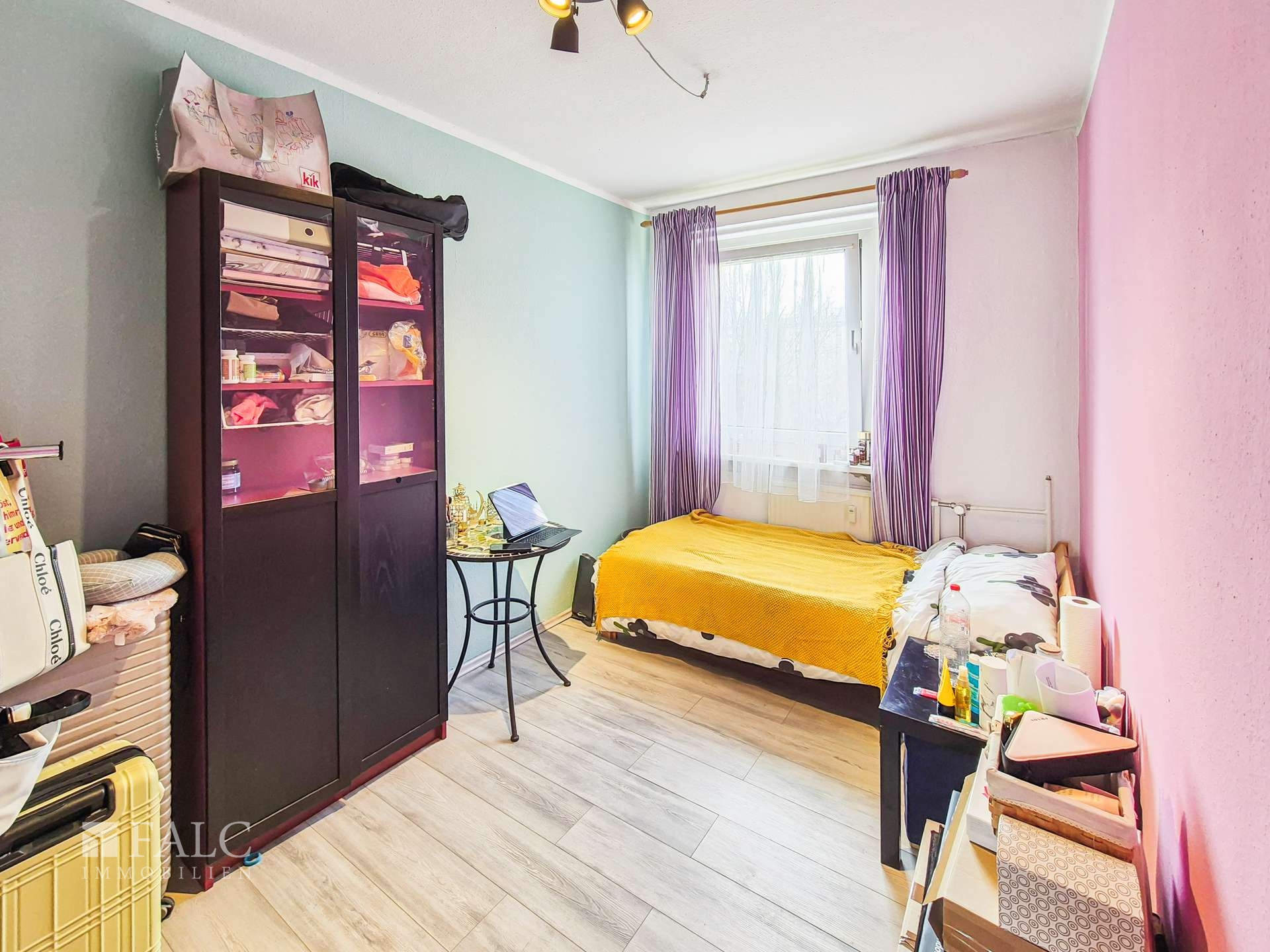 Schlafzimmer 2