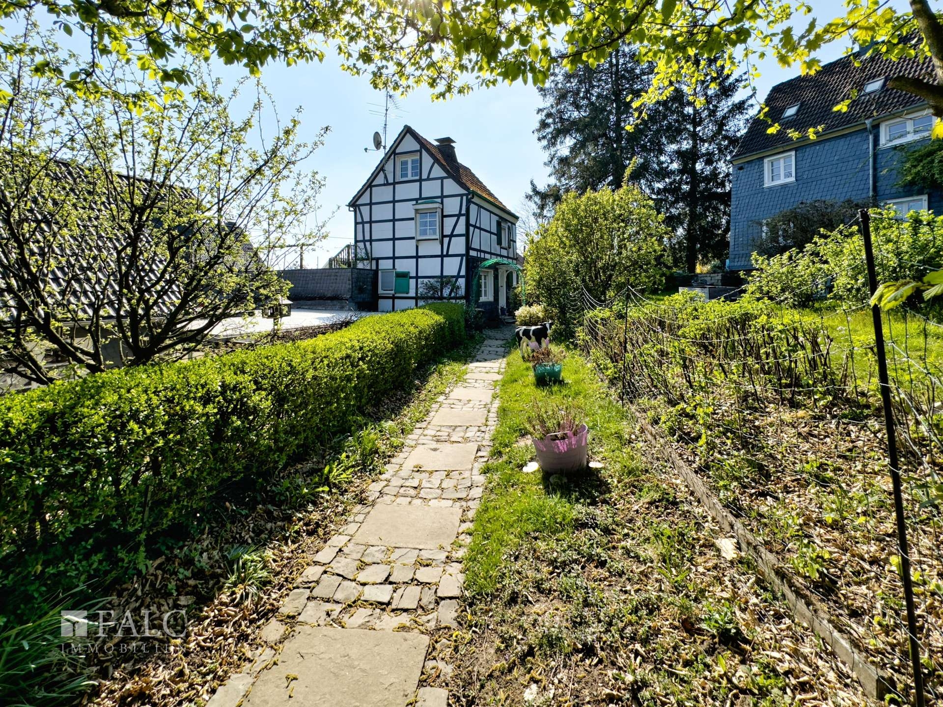 Grundstück