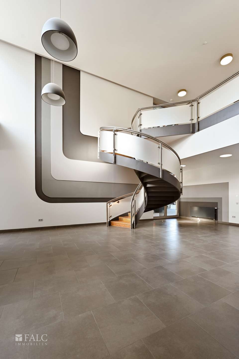 Foyer Wendeltreppe