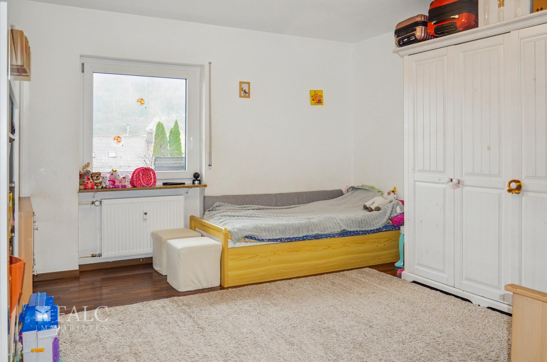 Schlafzimmer Wohnung 2