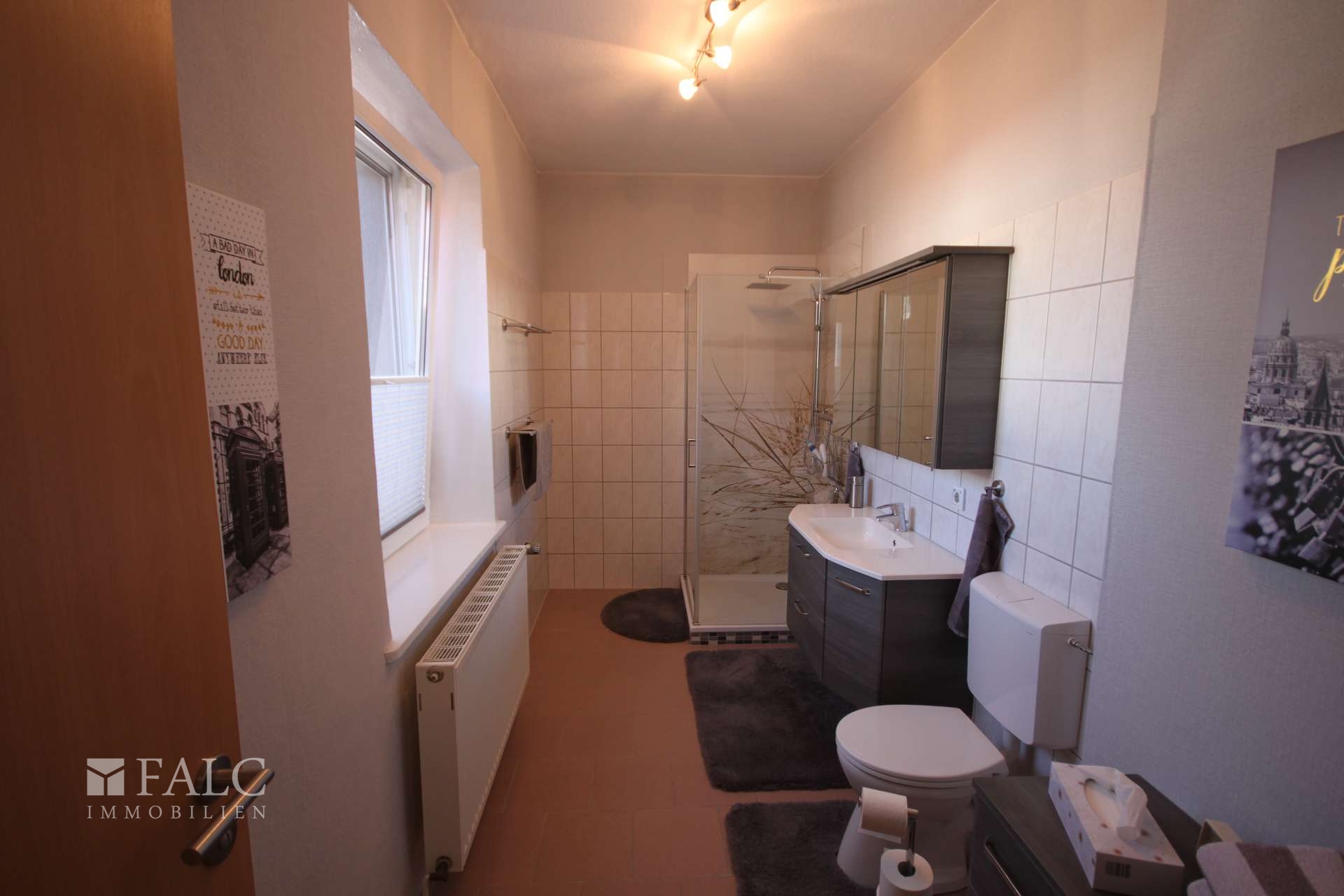Badezimmer EG