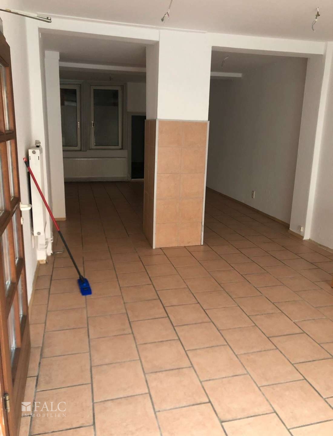 Gewerbeeinheit EG