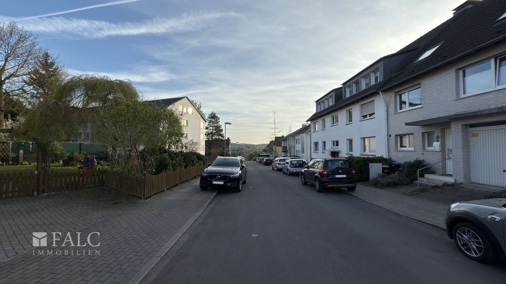 Blick auf die Straße vor der Wohnung