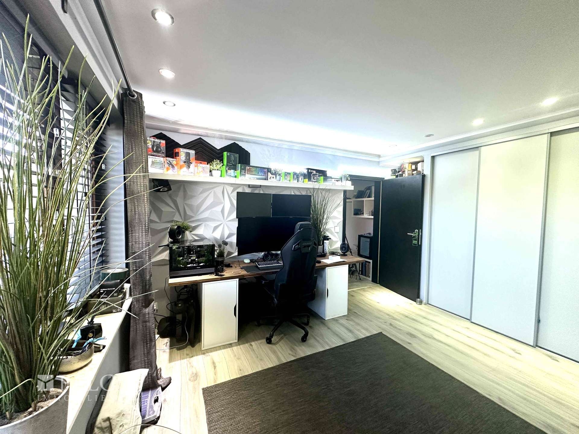 Büro/ Kind EG
