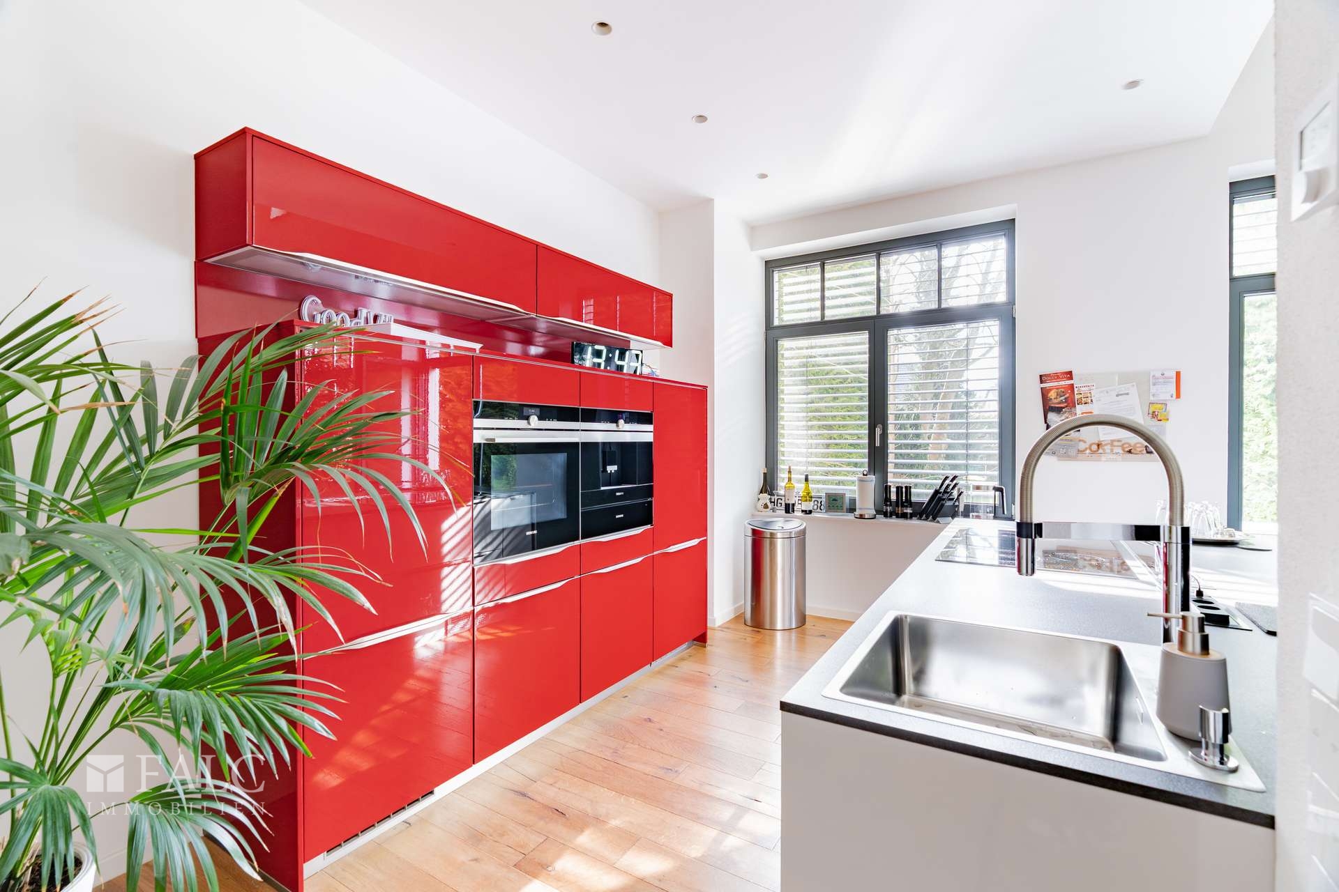 Loft EG