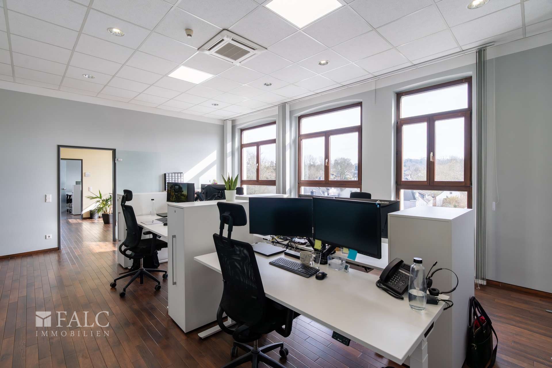 Büro 2. Etage