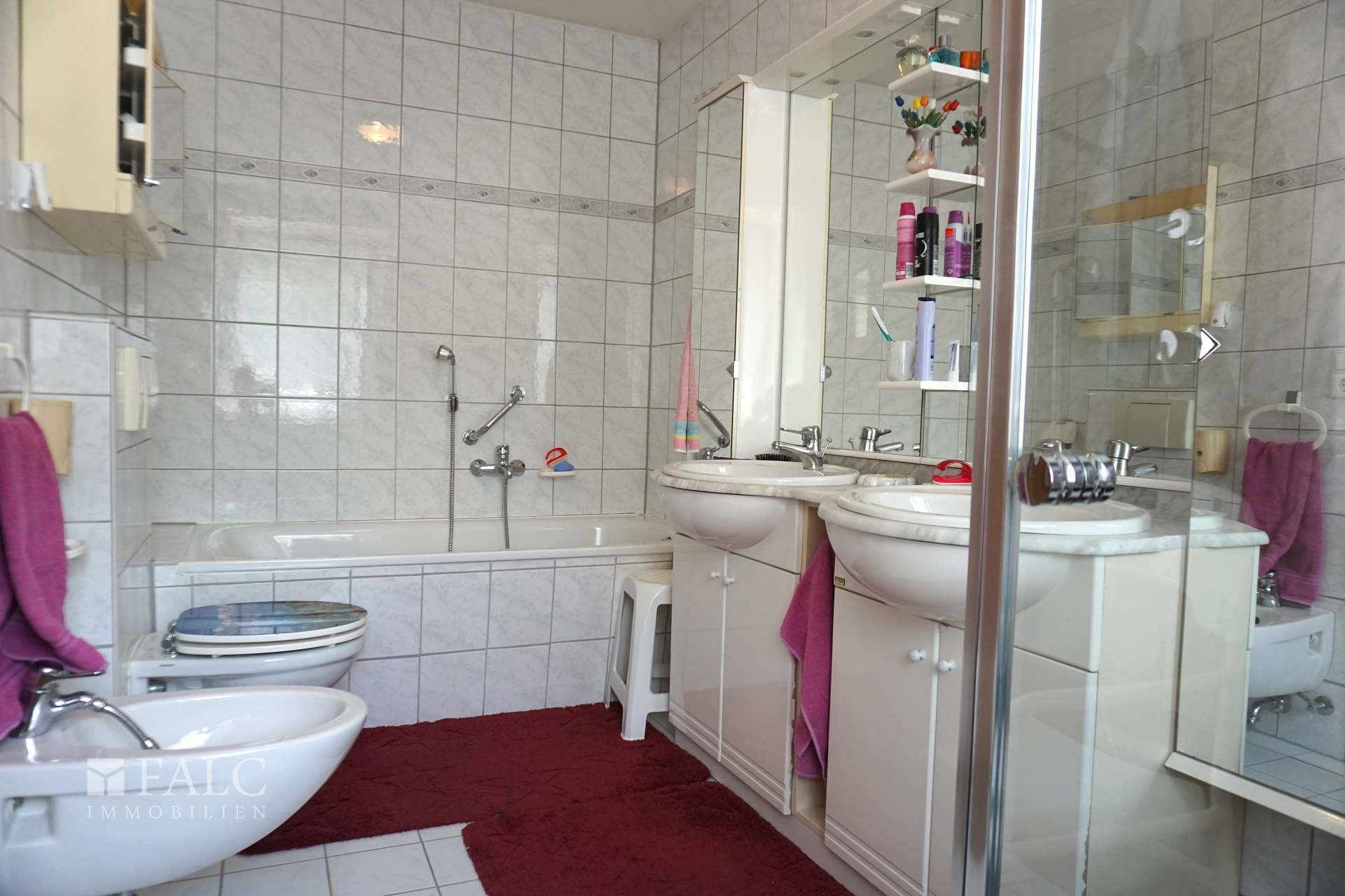 Badezimmer EG