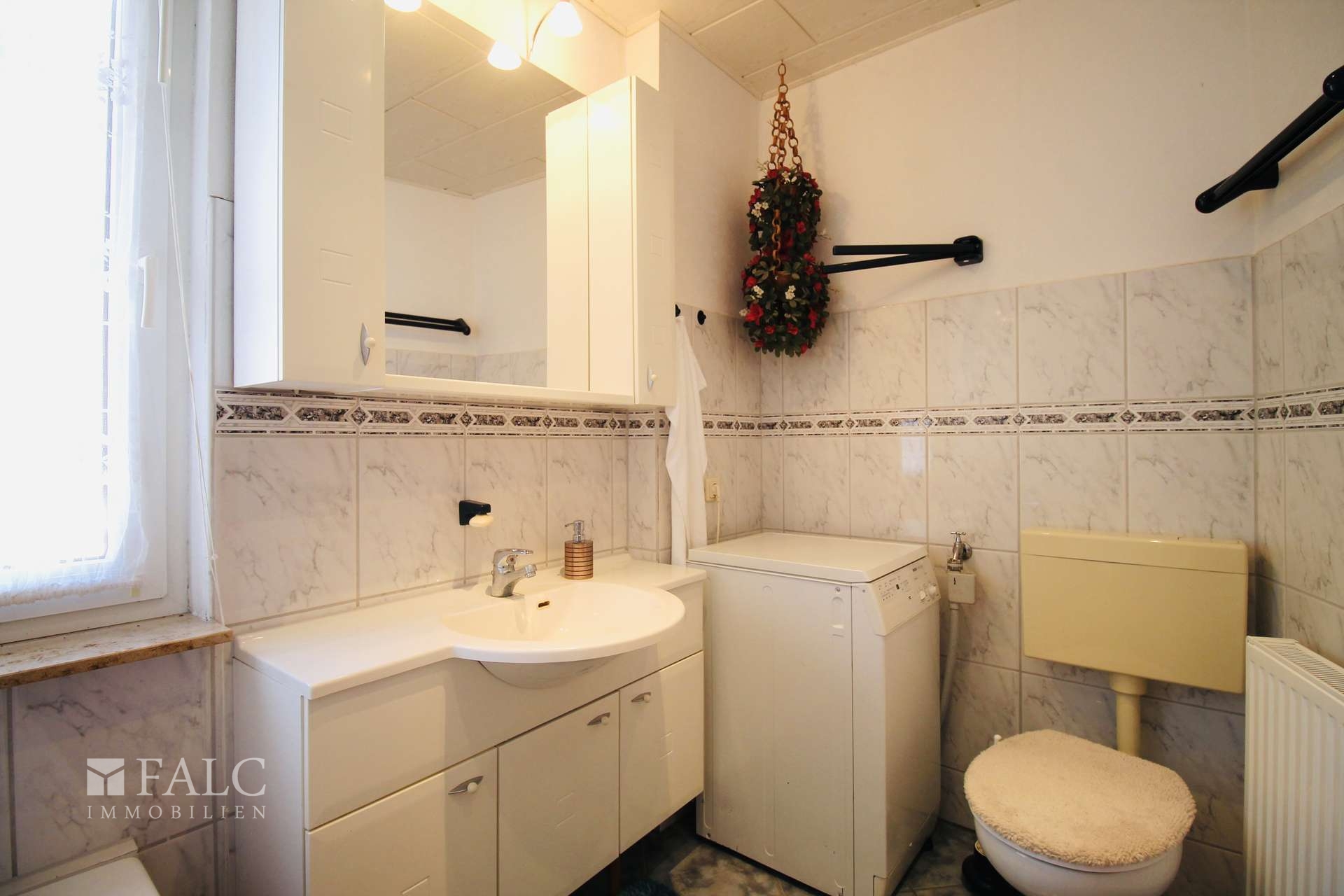 Badezimmer EG