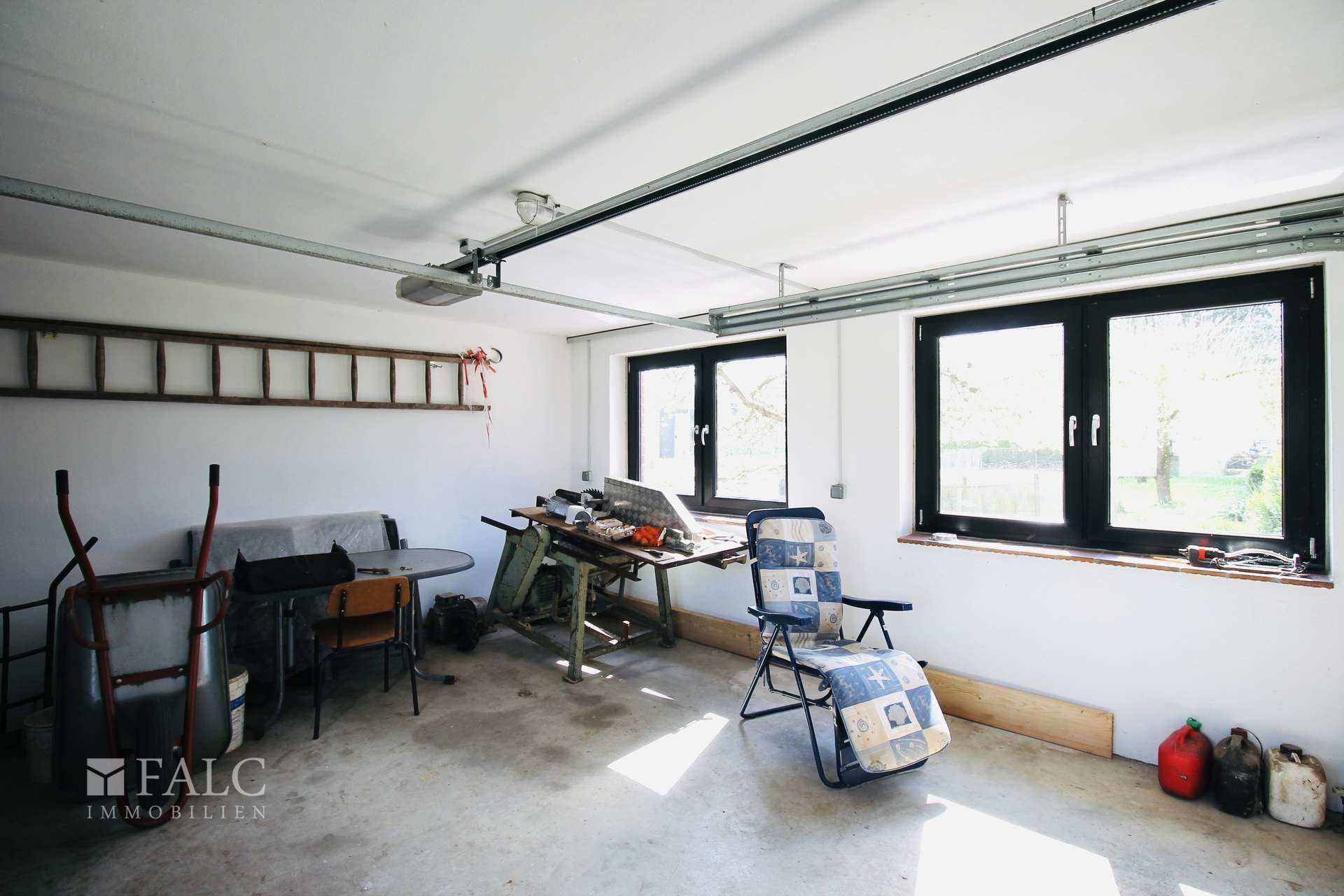 Garage II