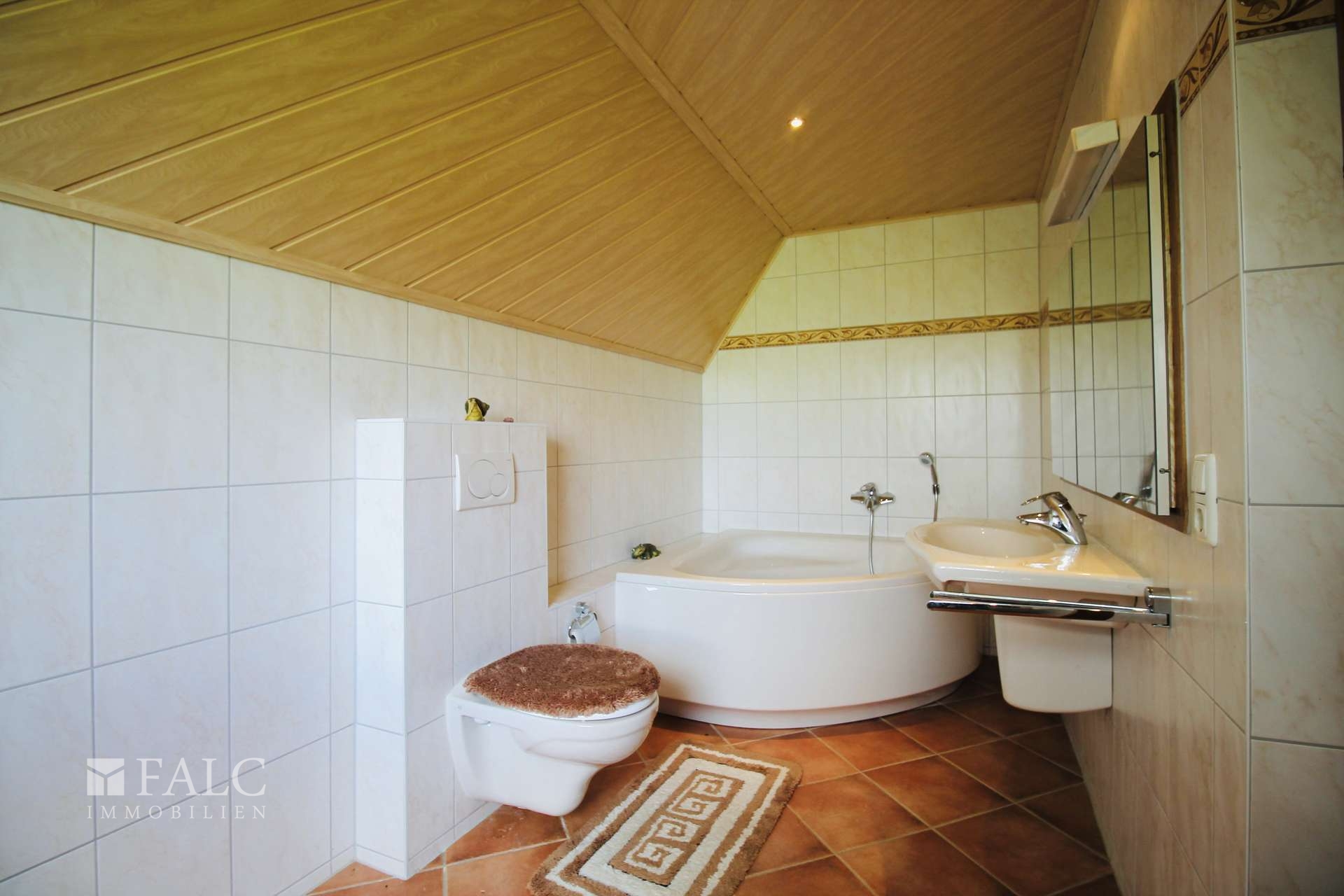 Badezimmer Dachgeschoss