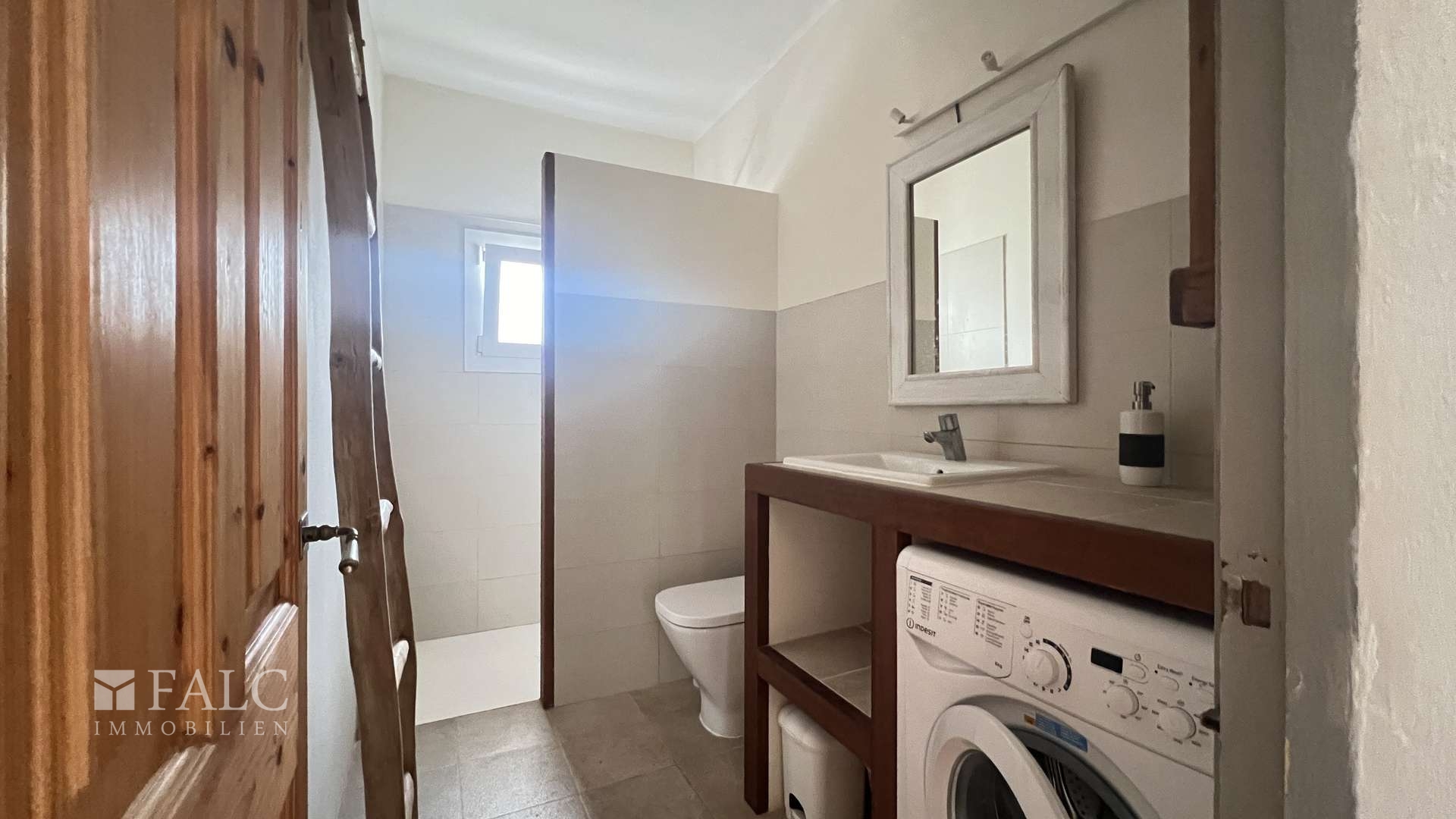 Badezimmer EG