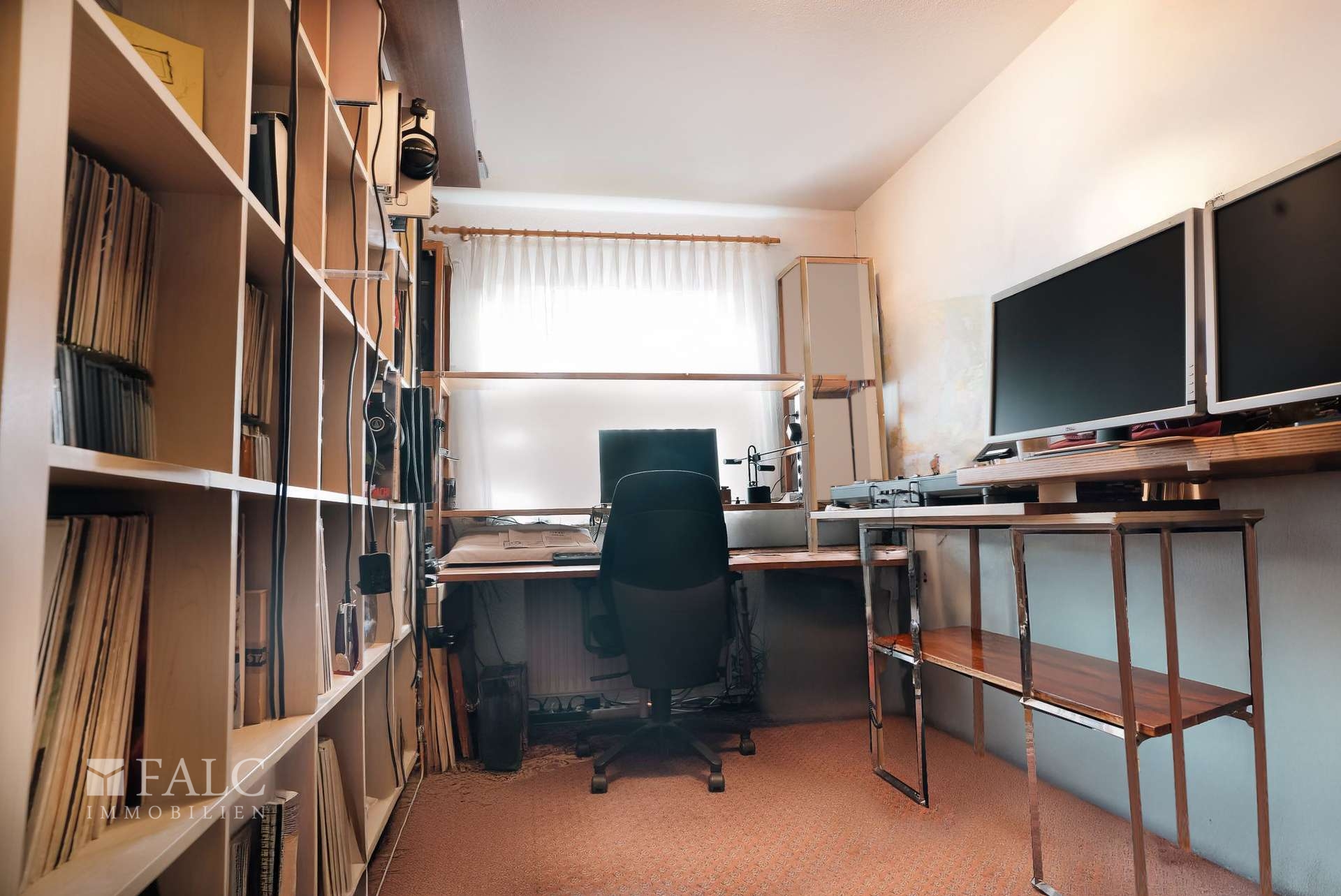 Kinderzimmer oder Büro