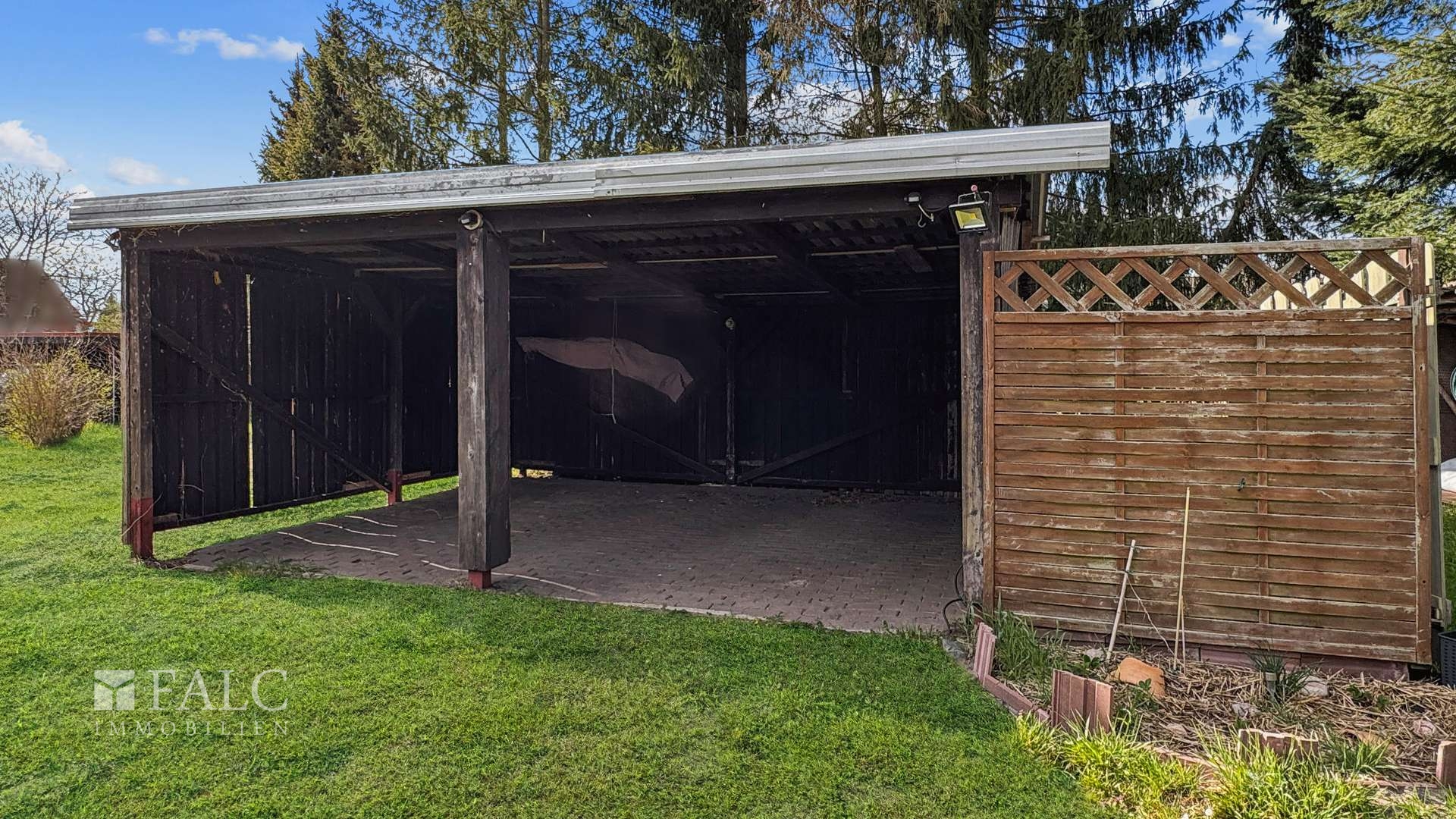 Carport