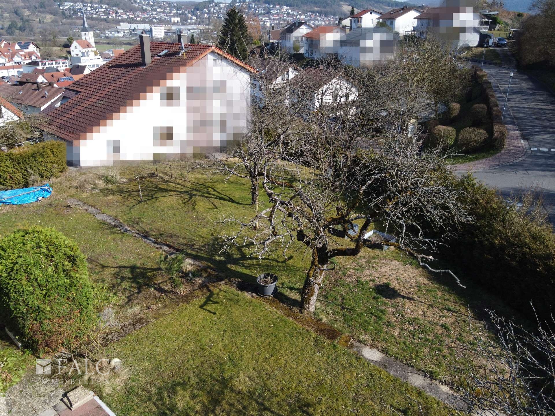 Grundstück