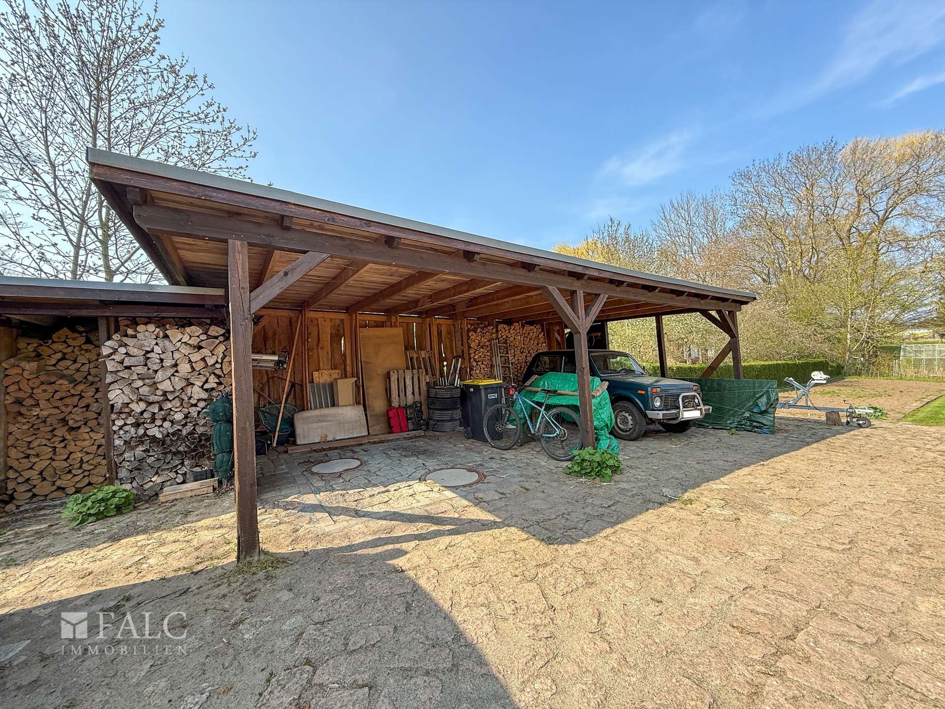 Carport