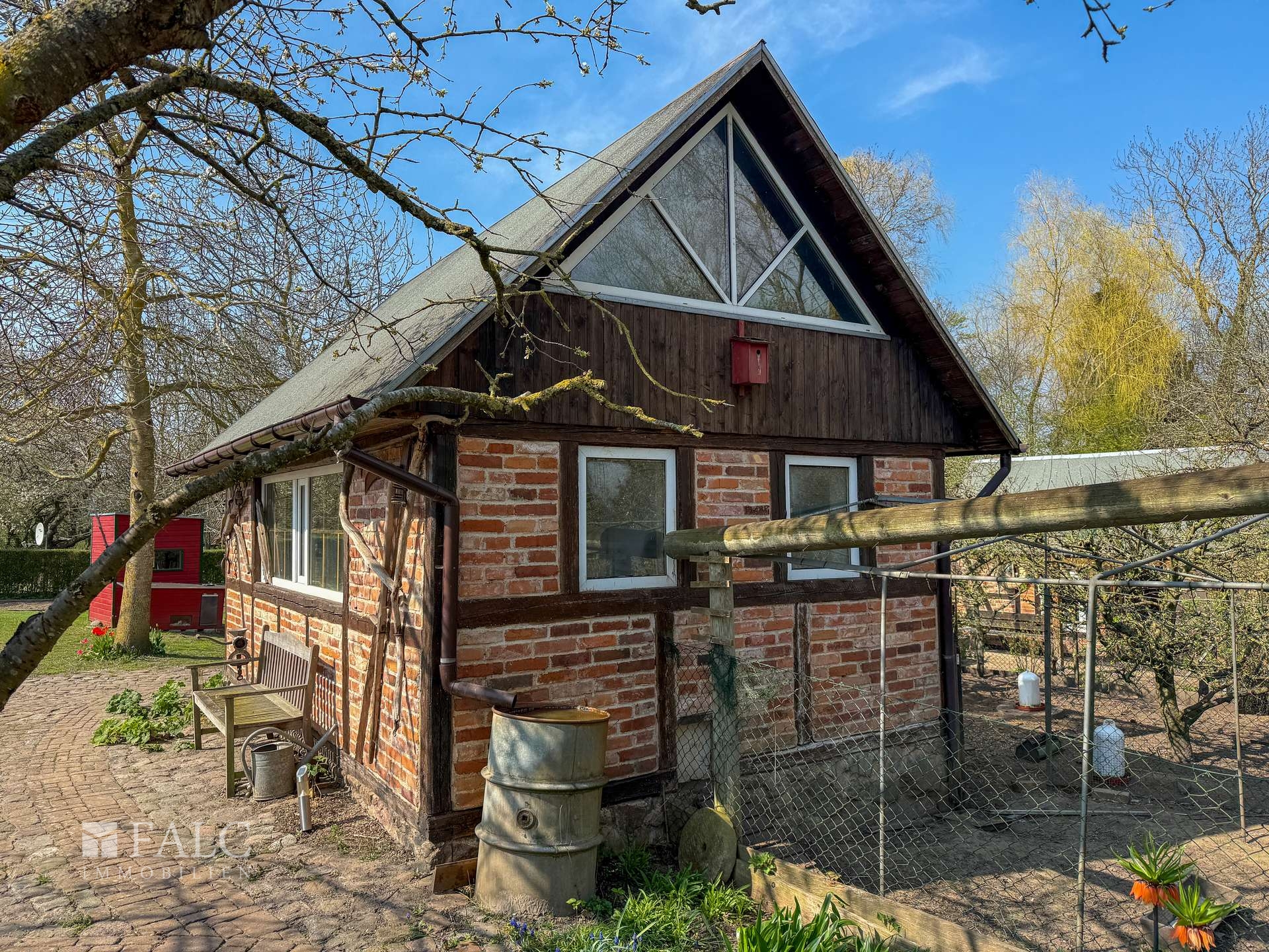 Stall Rückseite