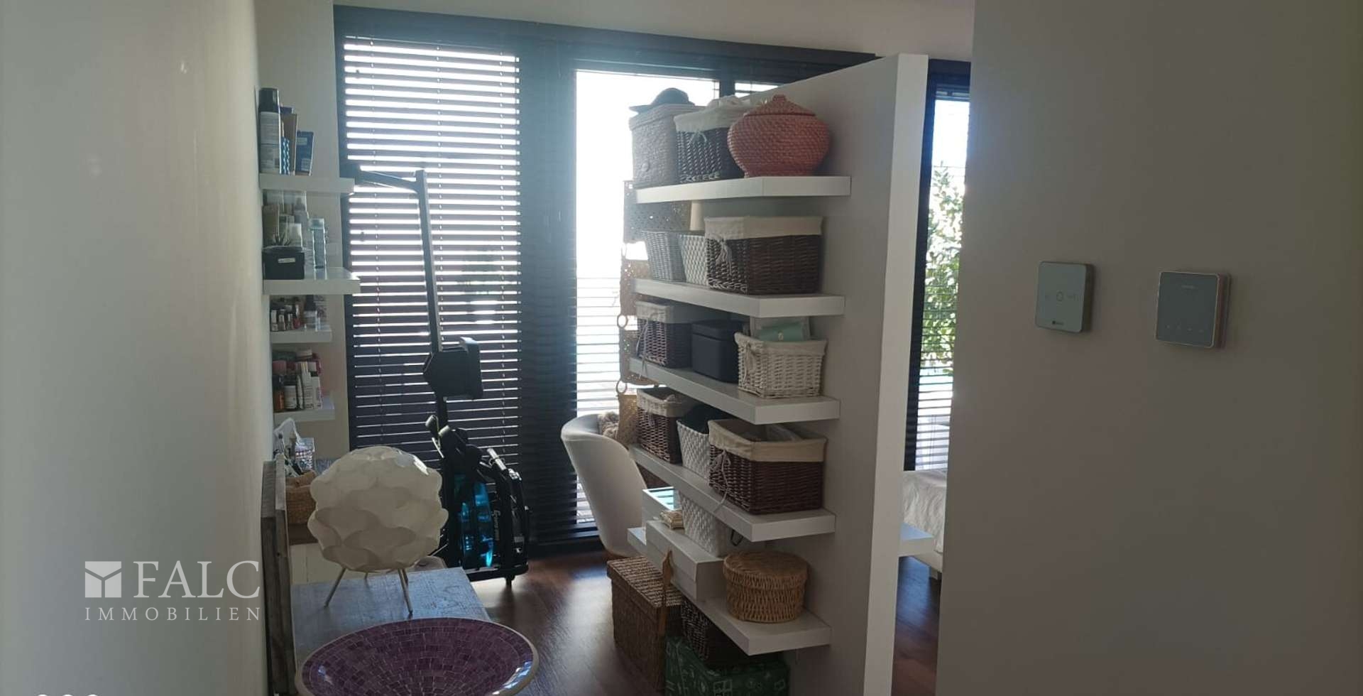 Abtrennung Schlafzimmer / Schminkecke
