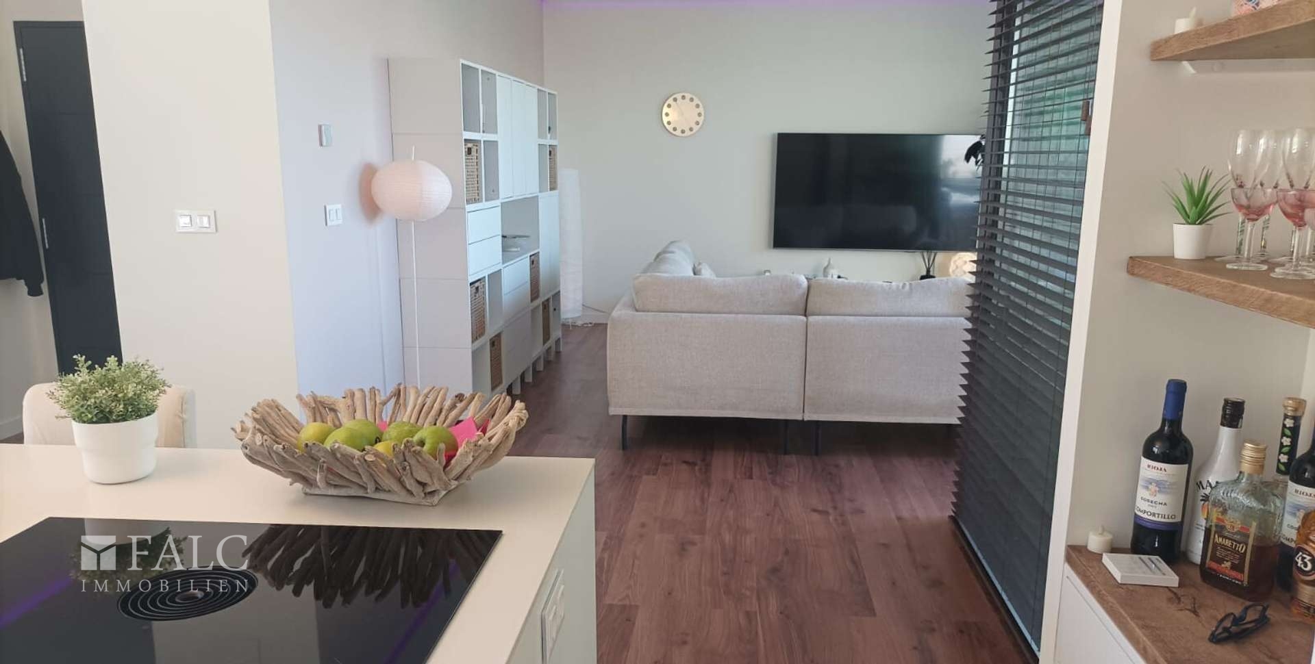 Offene Küche zum Wohnzimmer