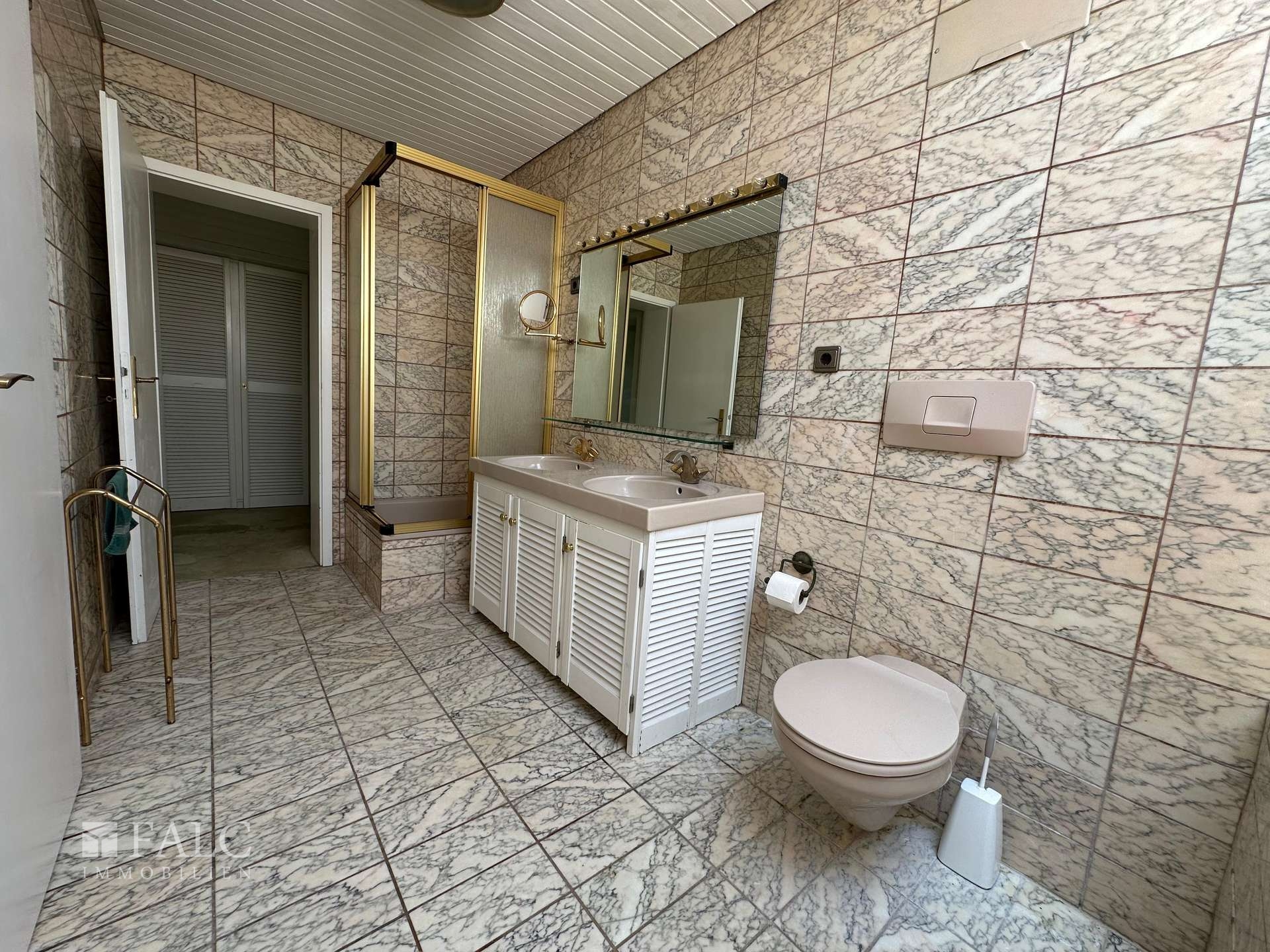 Badezimmer OG