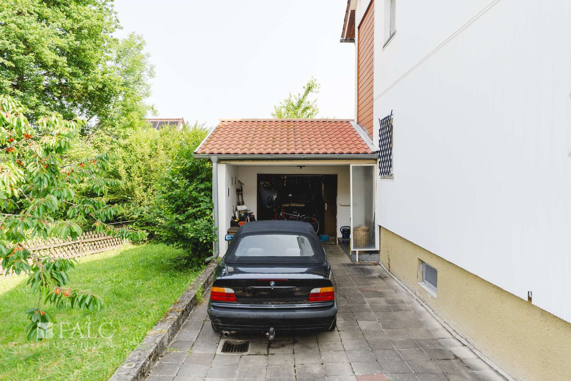 Einfahrt