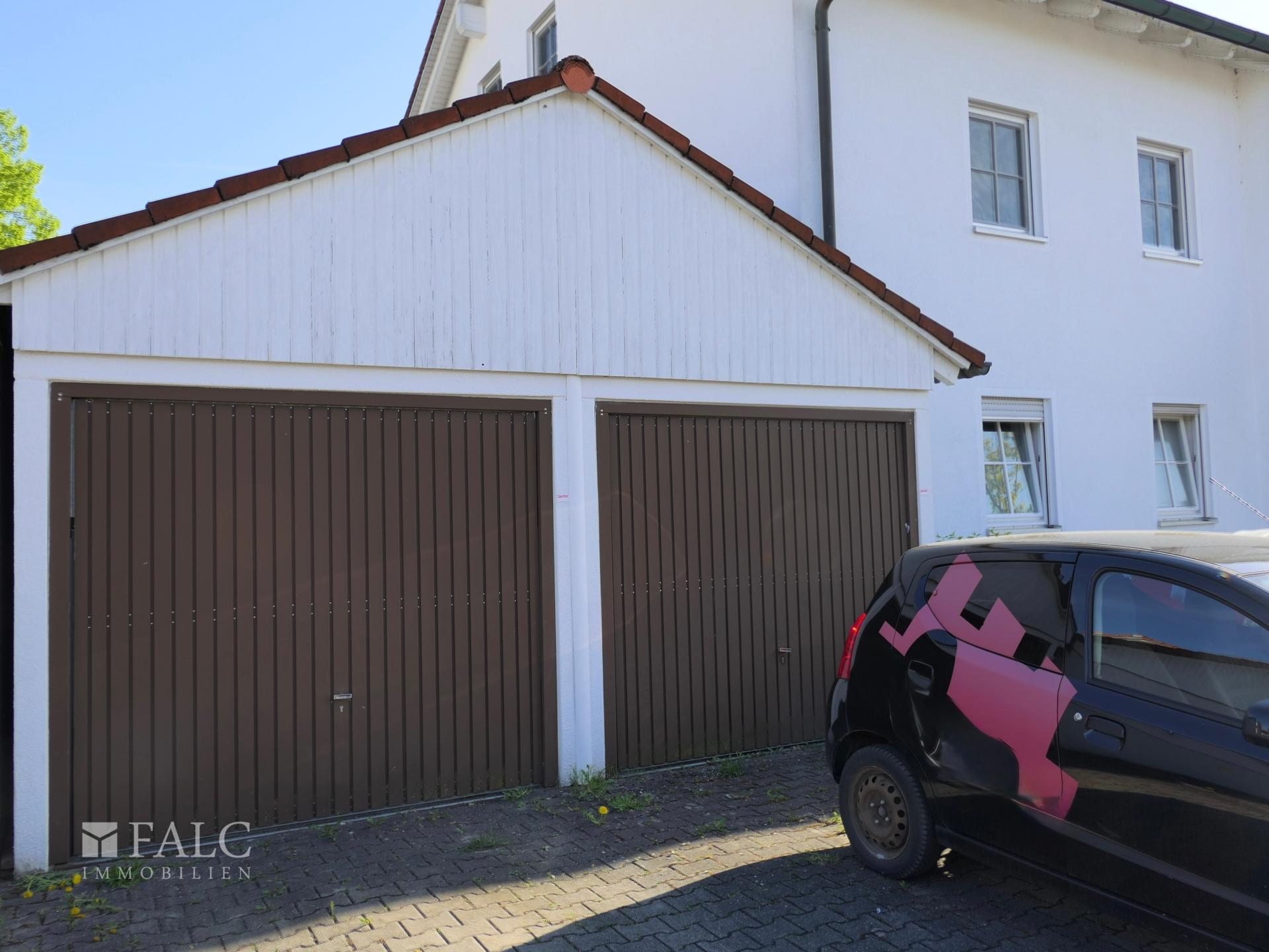 Garage(links) inklusive