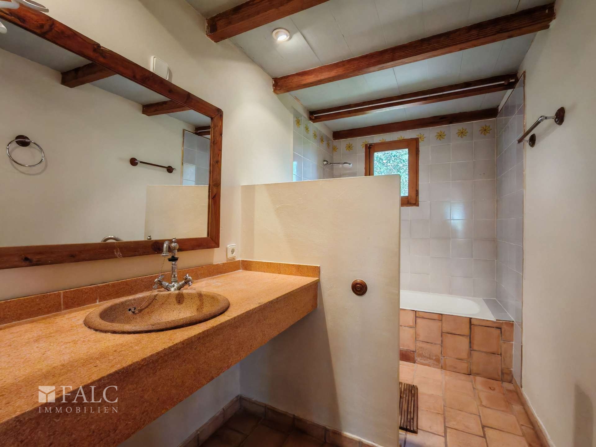 Badezimmer eines Apartments
