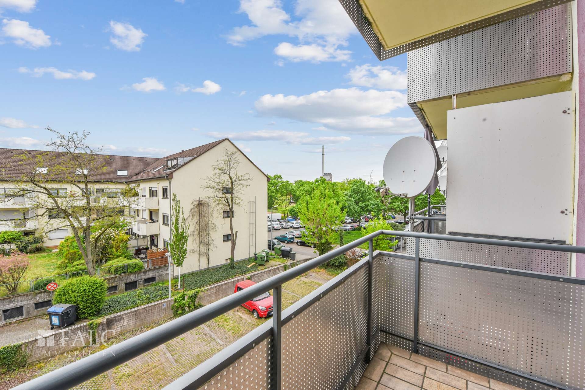 Ruhiger Balkon