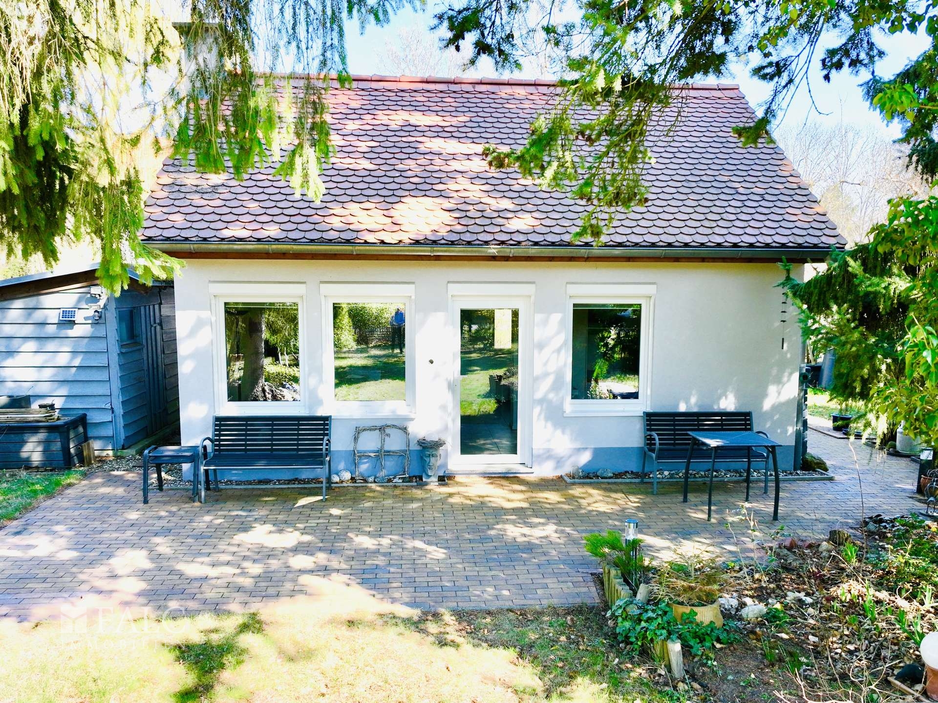 Bungalow