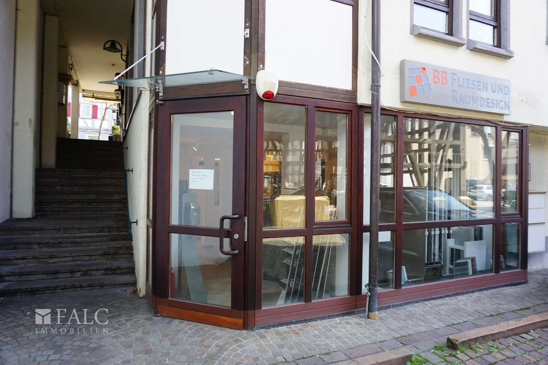 von Außen