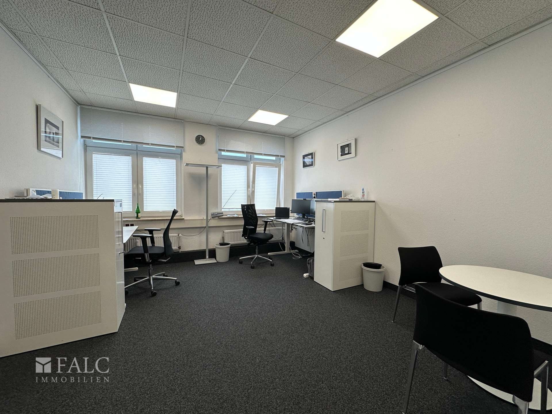 Büro