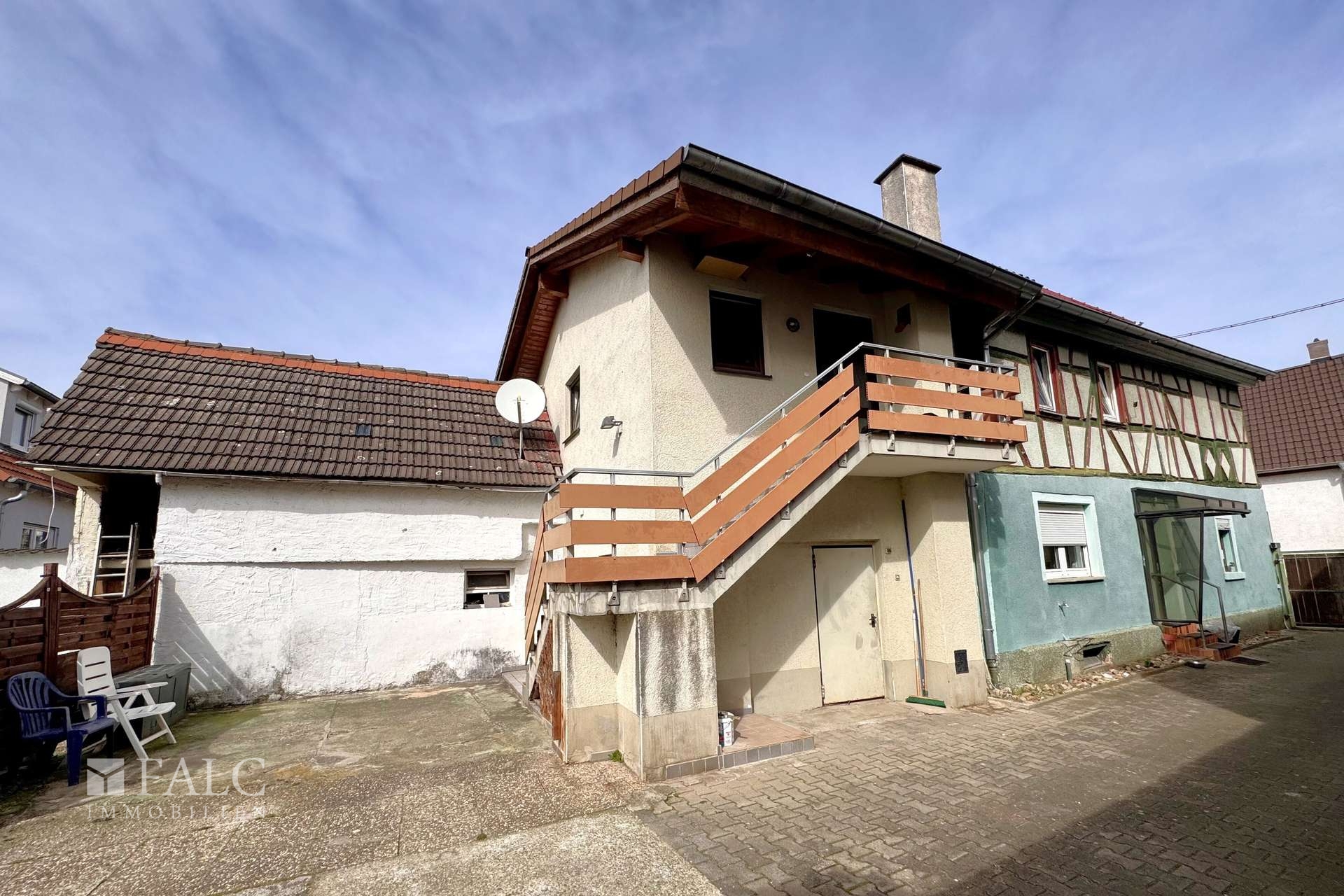 Eingang zum OG