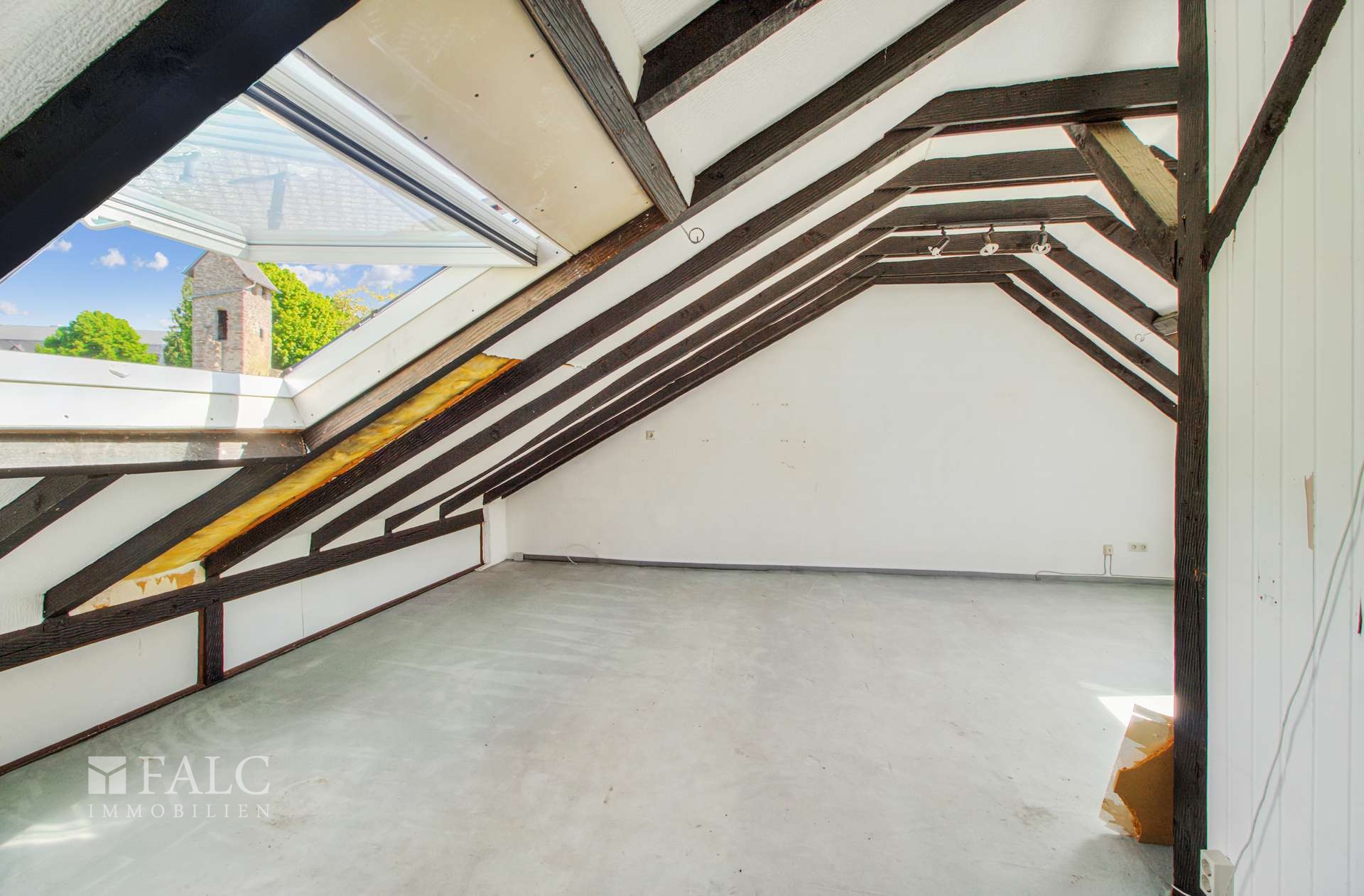 Studio Dachgeschoss