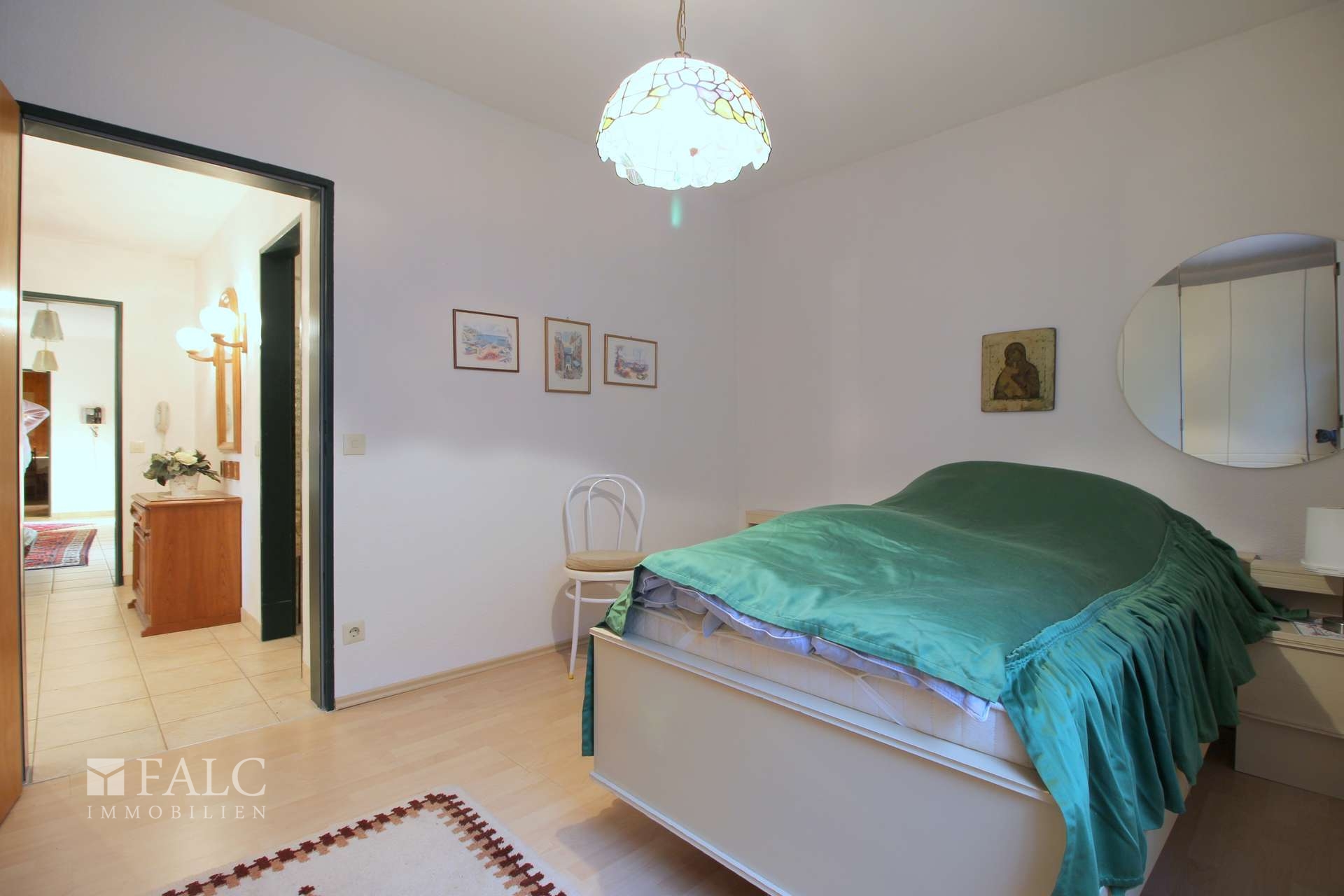 Schlafzimmer UG