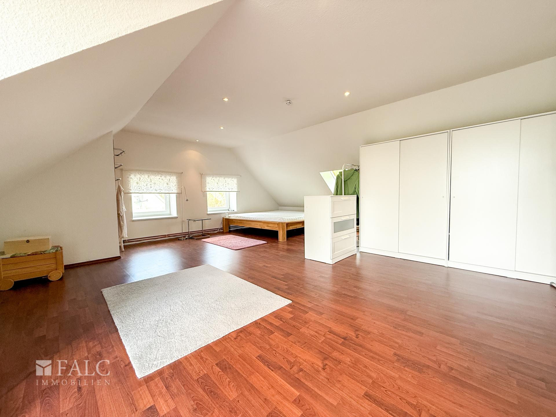 Schlafzimmer Dachgeschoss