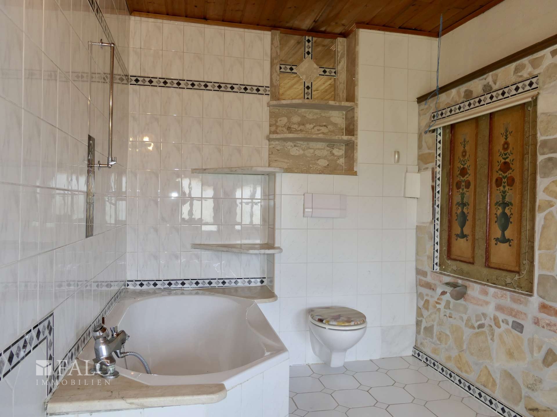 OG: Badezimmer