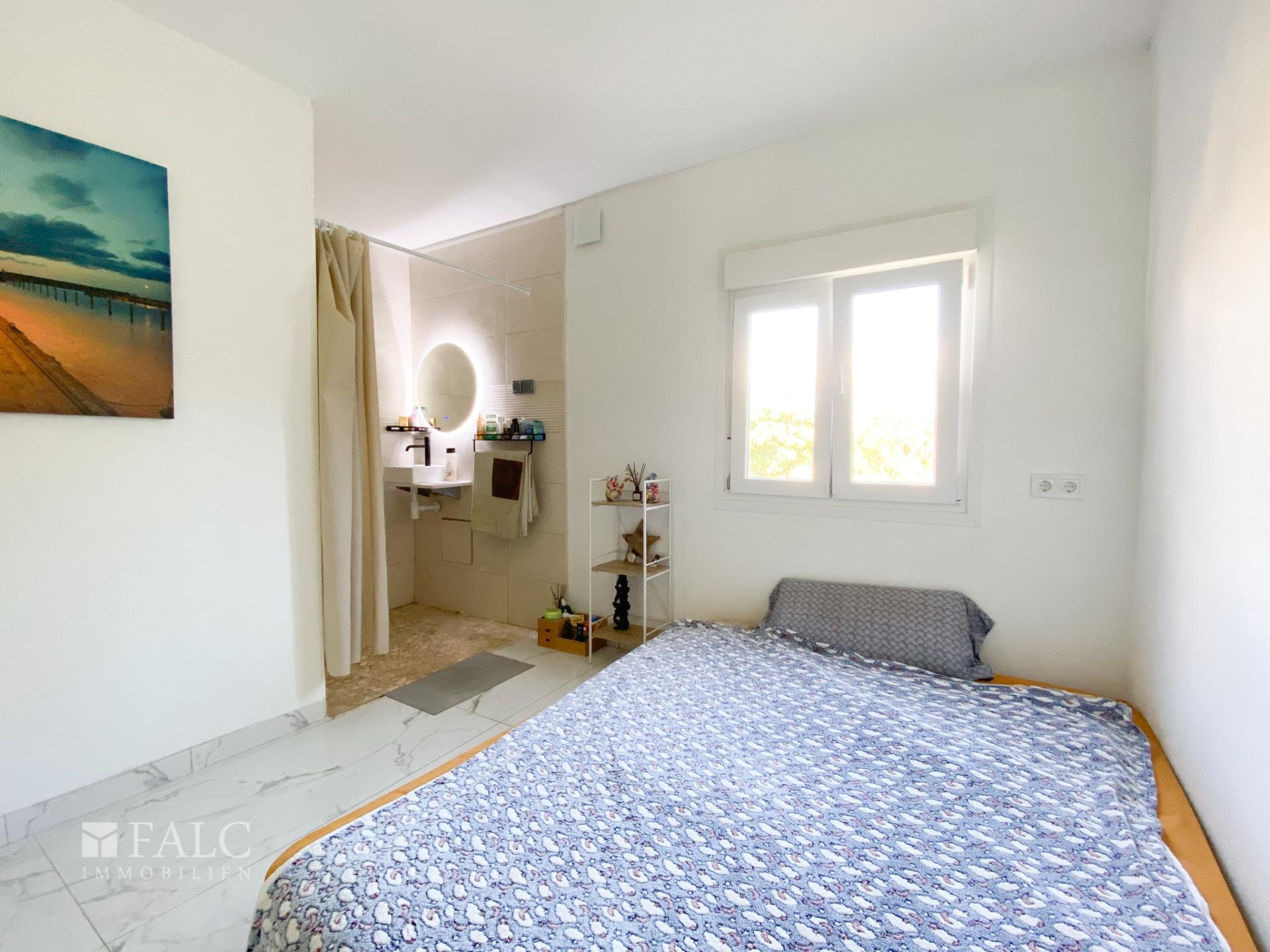 Schlafzimmer 2