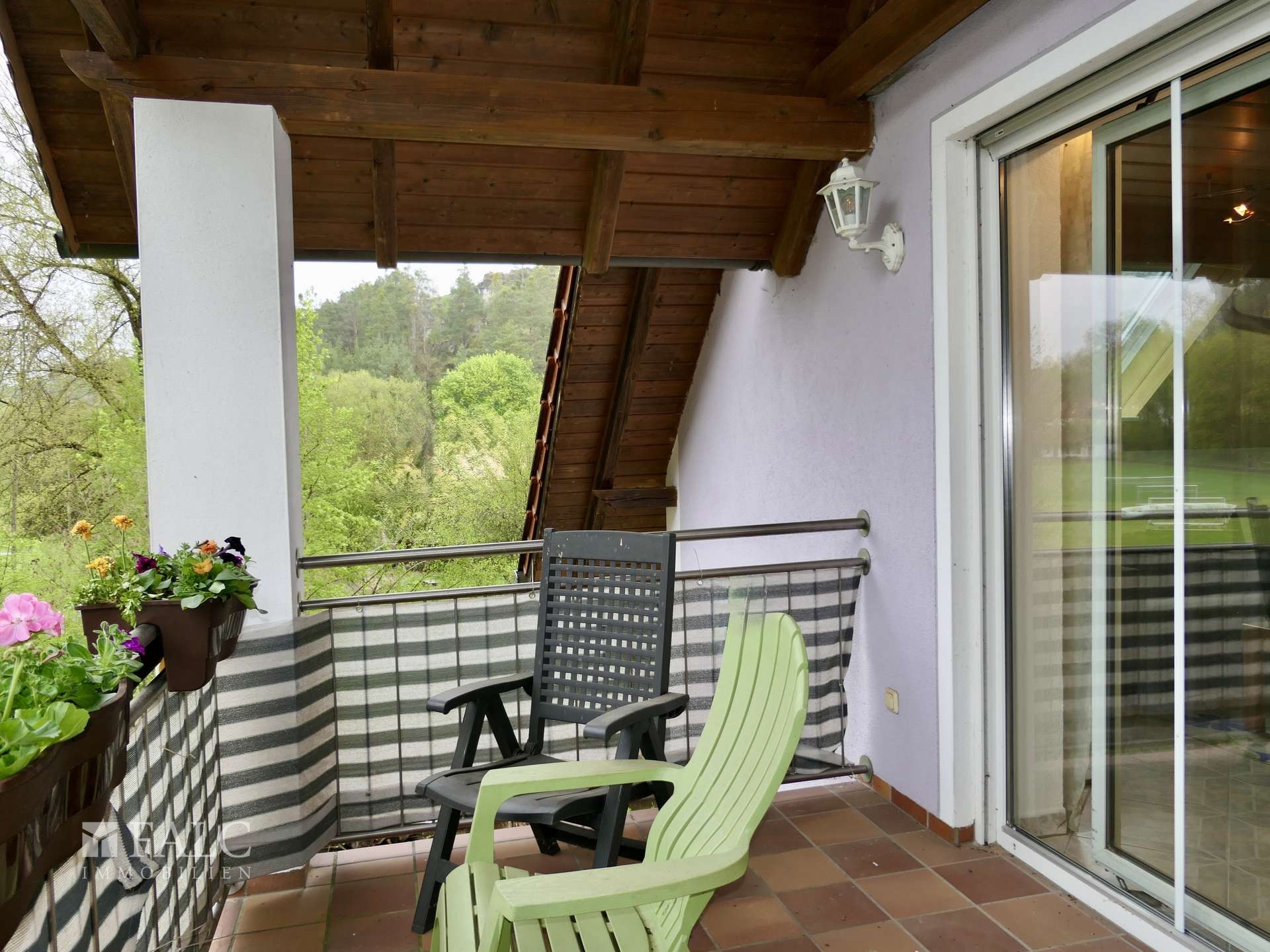 2. OG: Balkon