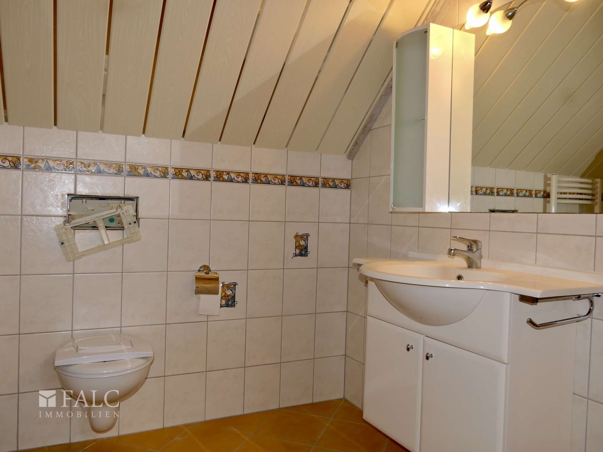 Maisonette: 2. Badezimmer