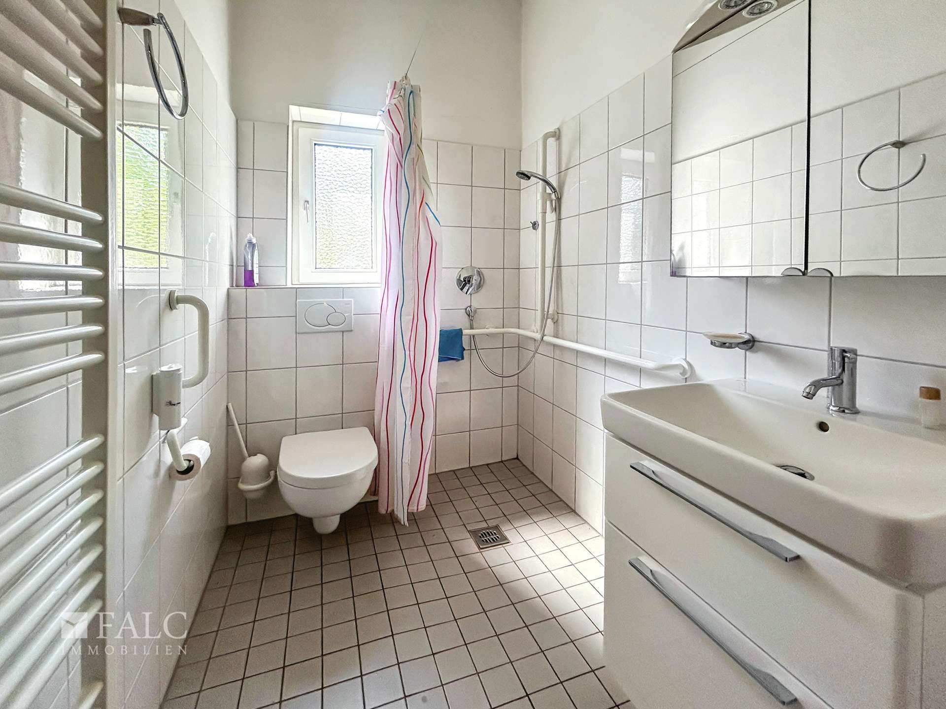 Badezimmer EG