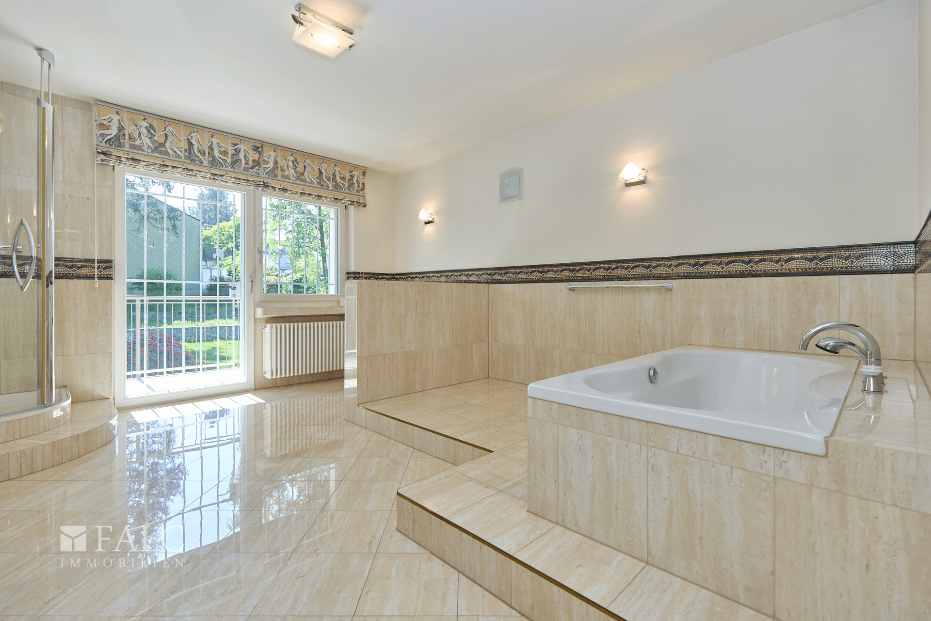 Badezimmer 1. Obergeschoss