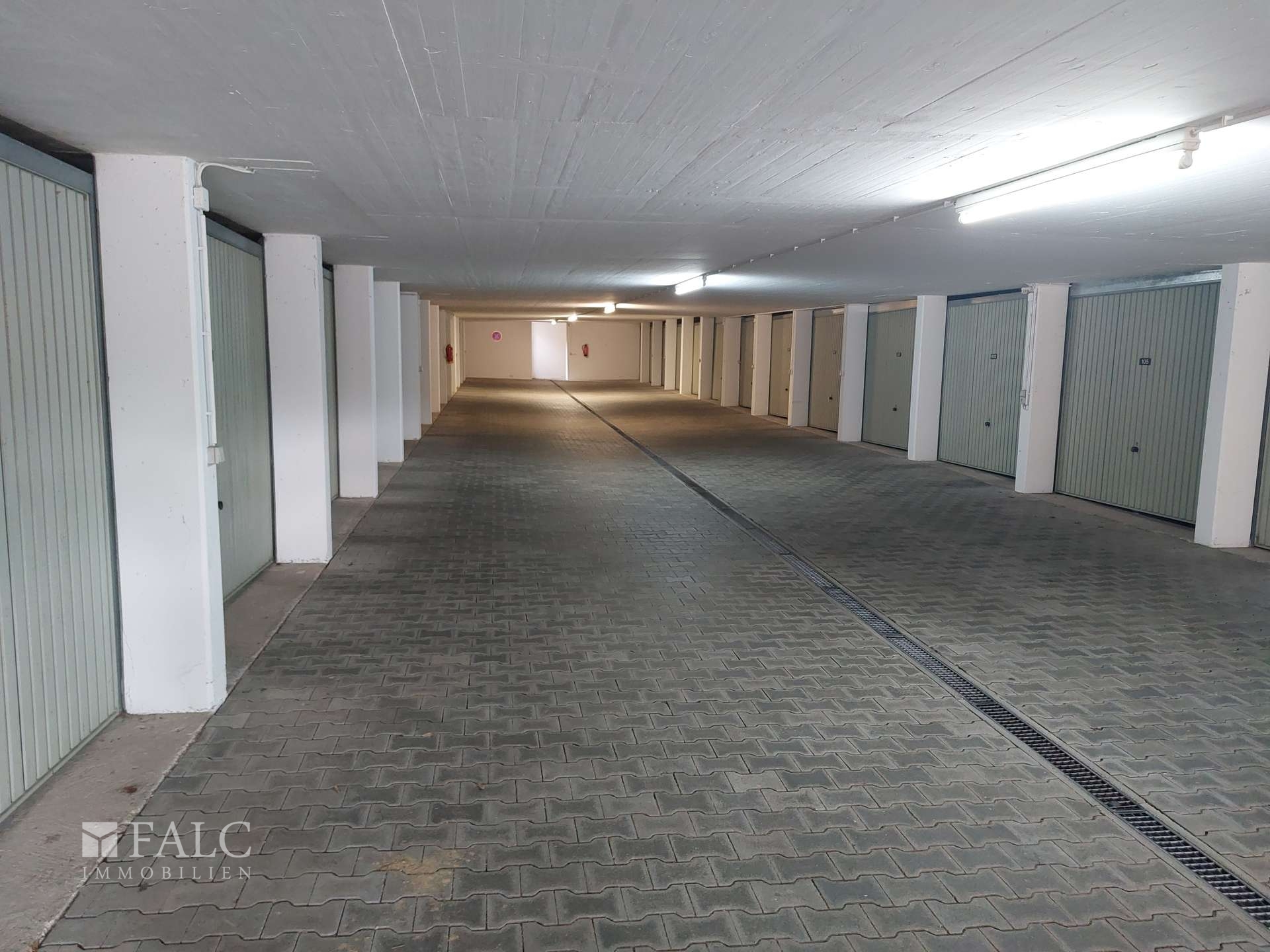 Garagenzufahrt