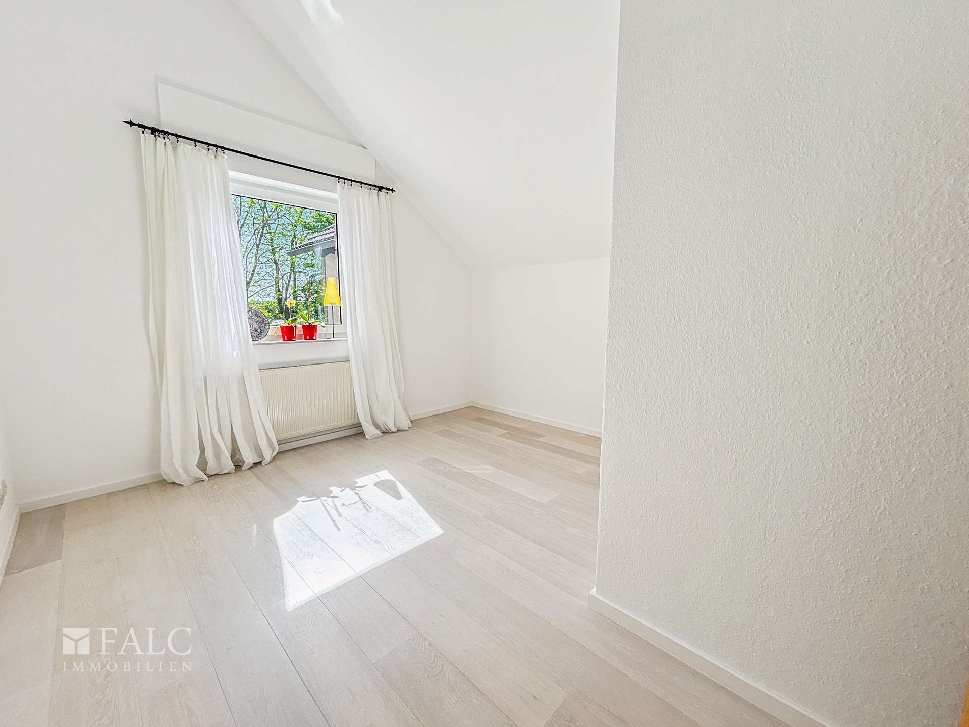 Büro/Gästezimmer