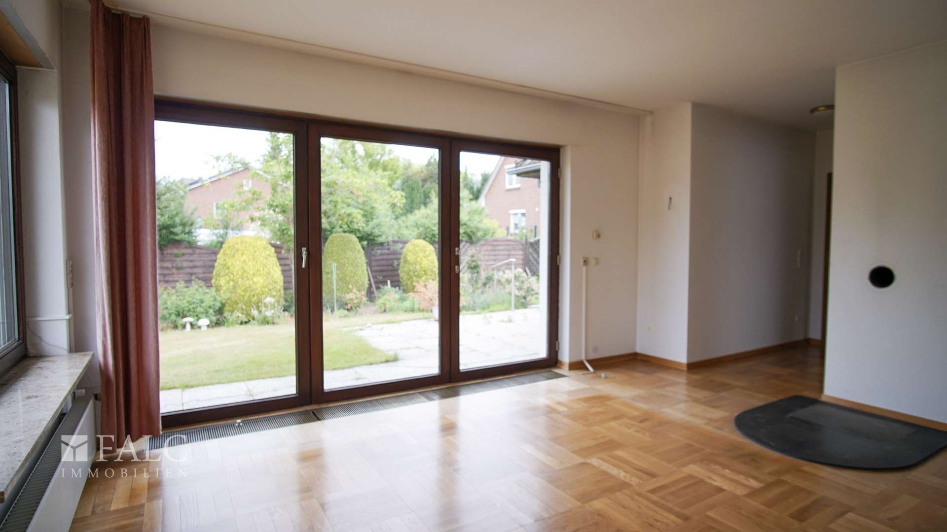Wohnraum mit Kaminofen-Anschluss