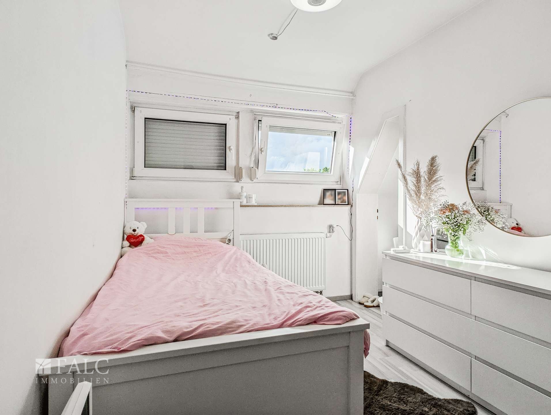 Schlafzimmer 3 OG