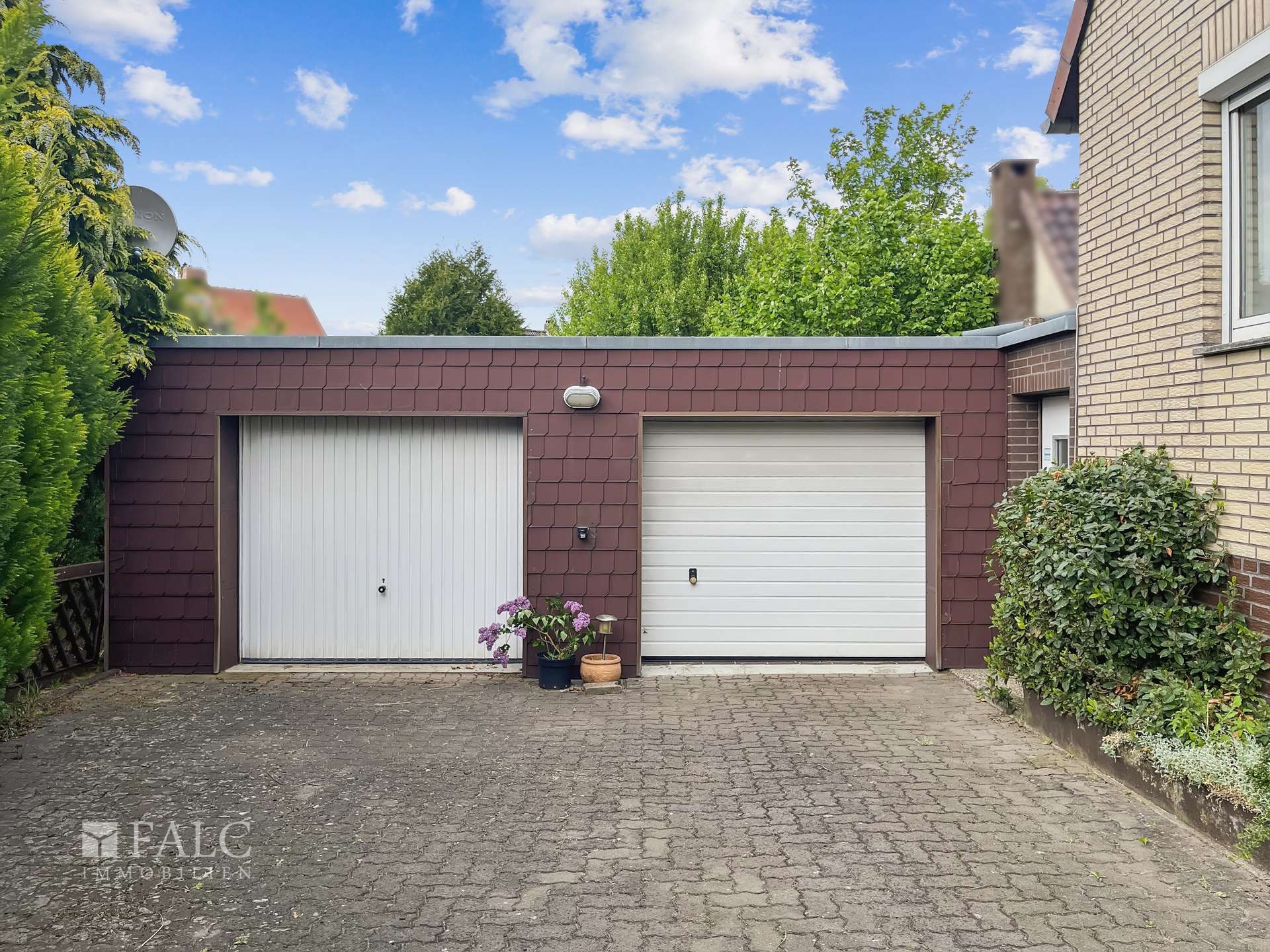 Doppelgarage