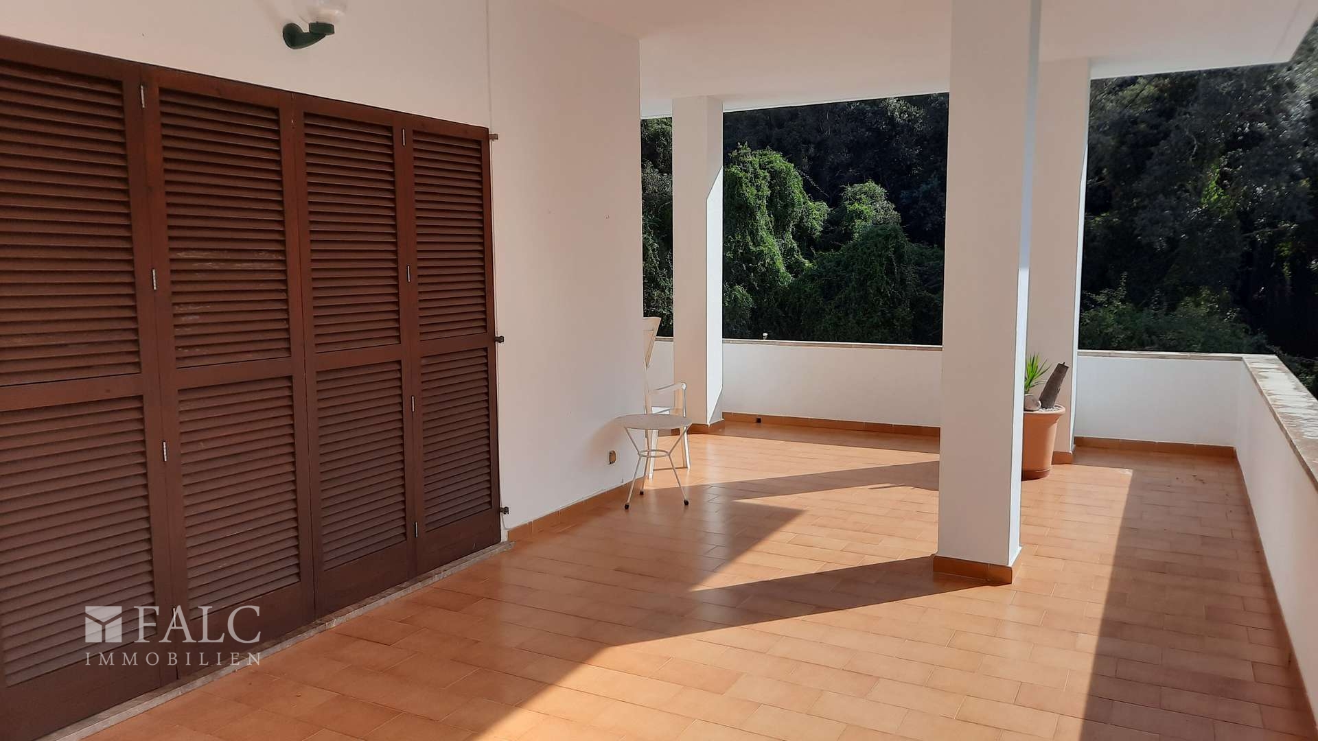 Terrasse / Balkon
